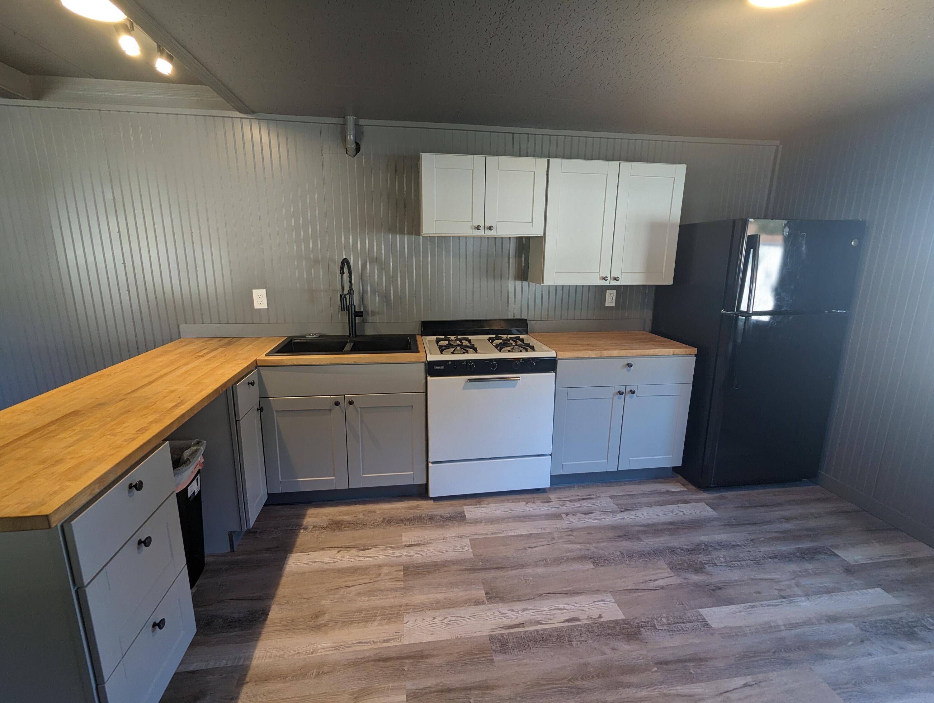 7660 Myrtle Space #16 Avenue, 16