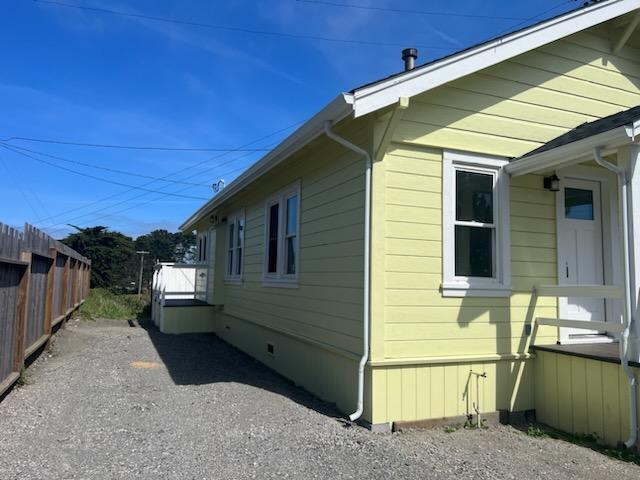 15 Fenwick Avenue