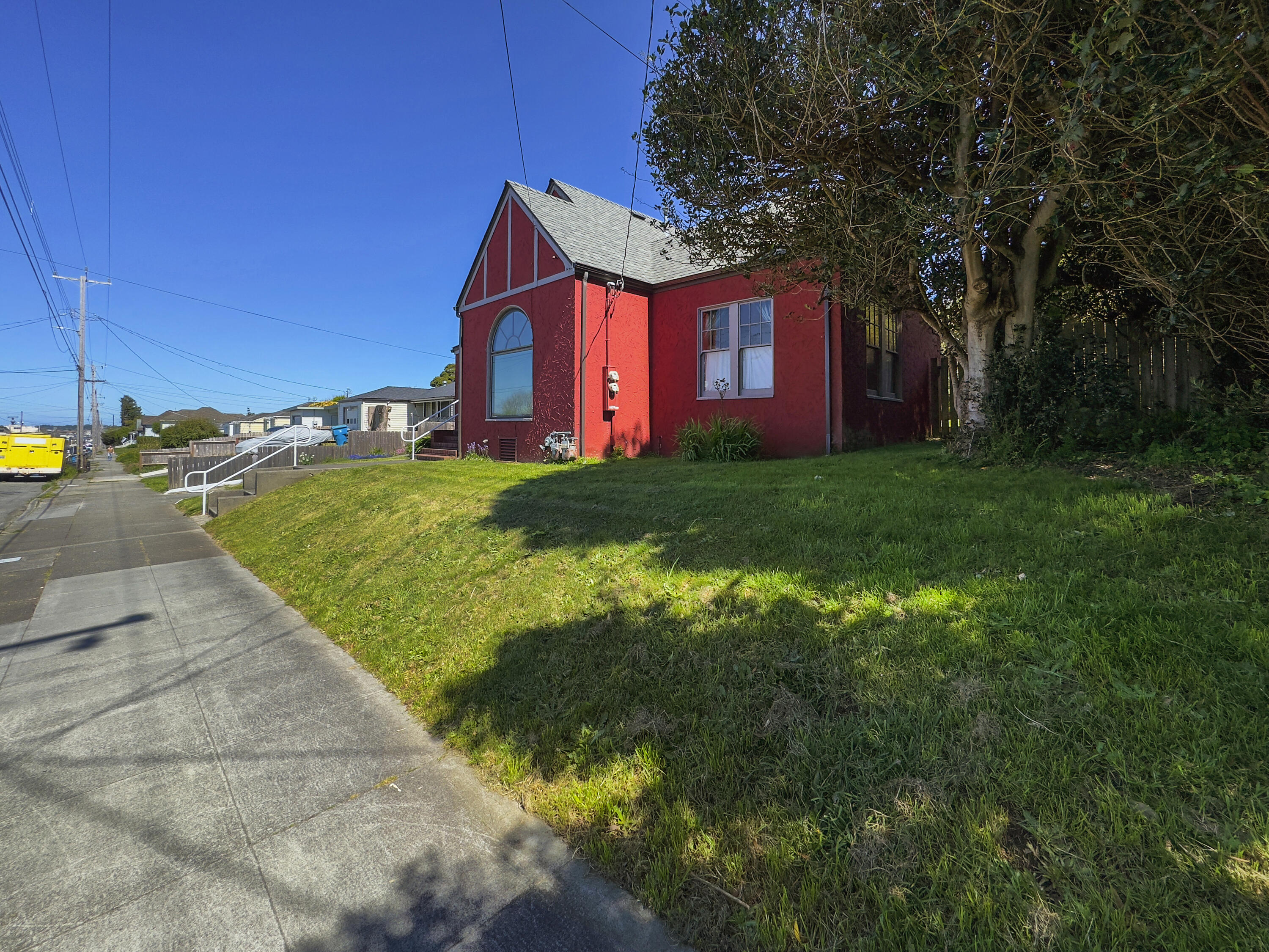 2303 Union Street