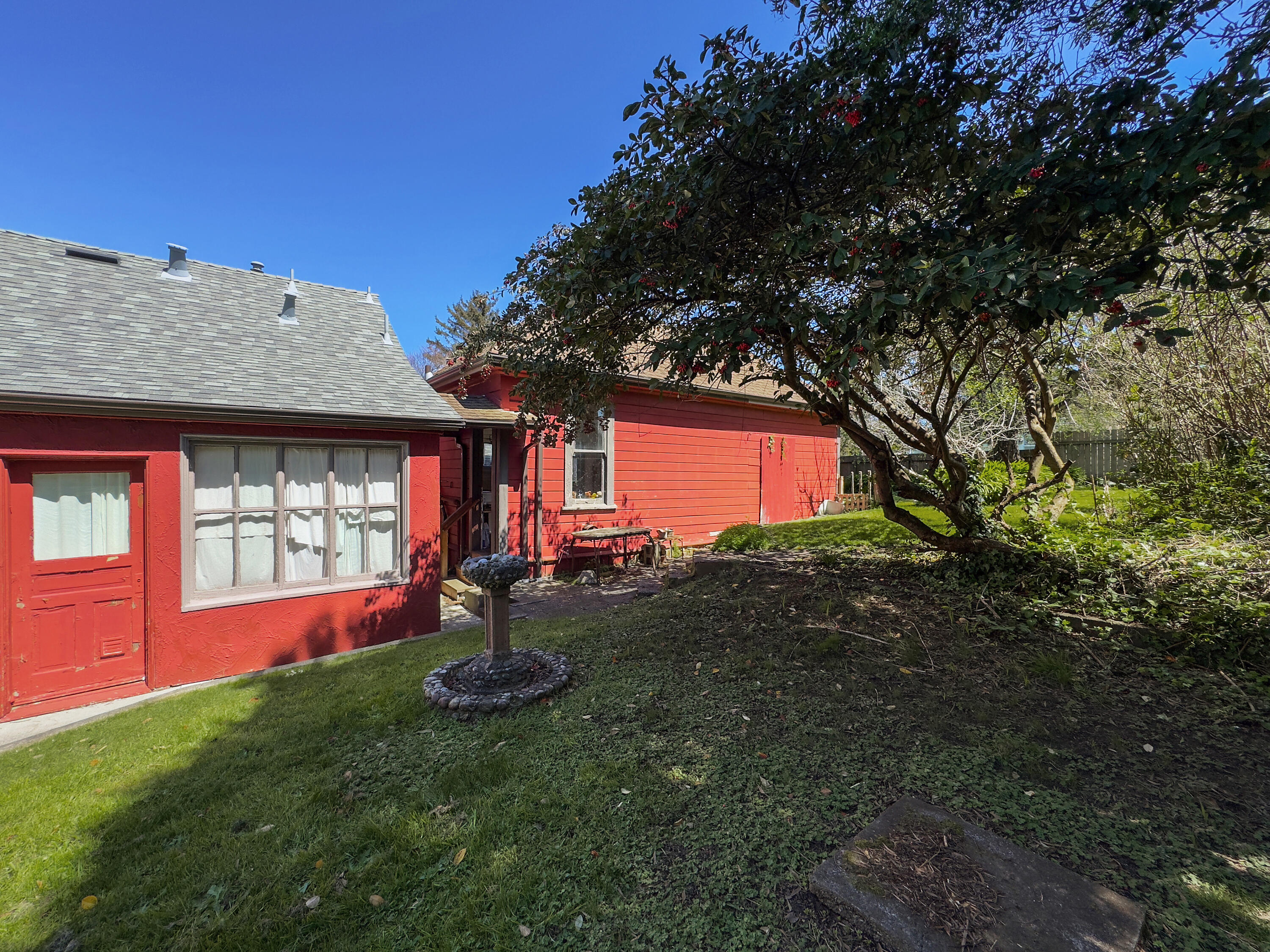 2303 Union Street