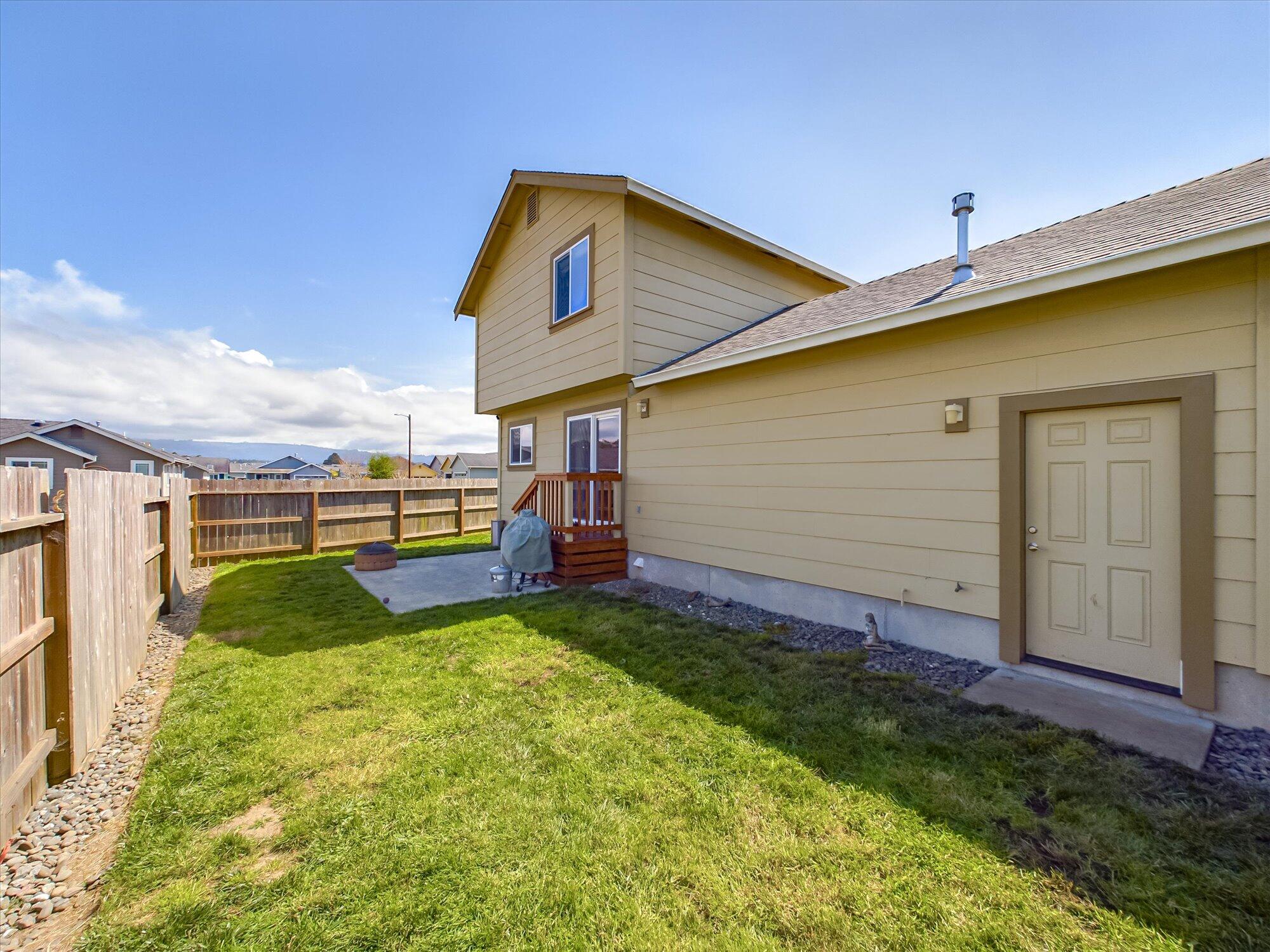 1860 Maplewood Drive, McKinleyville