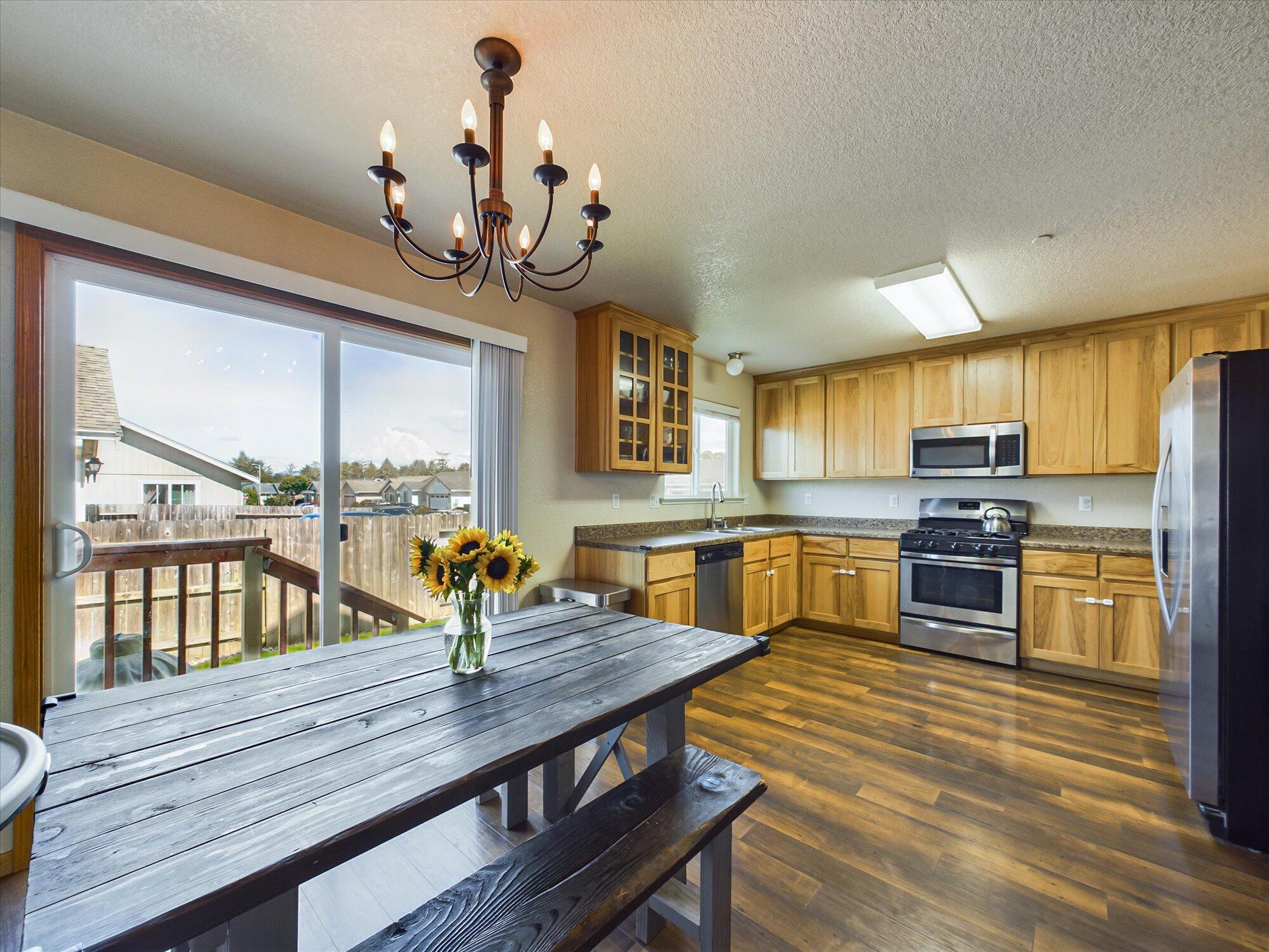 1860 Maplewood Drive, McKinleyville