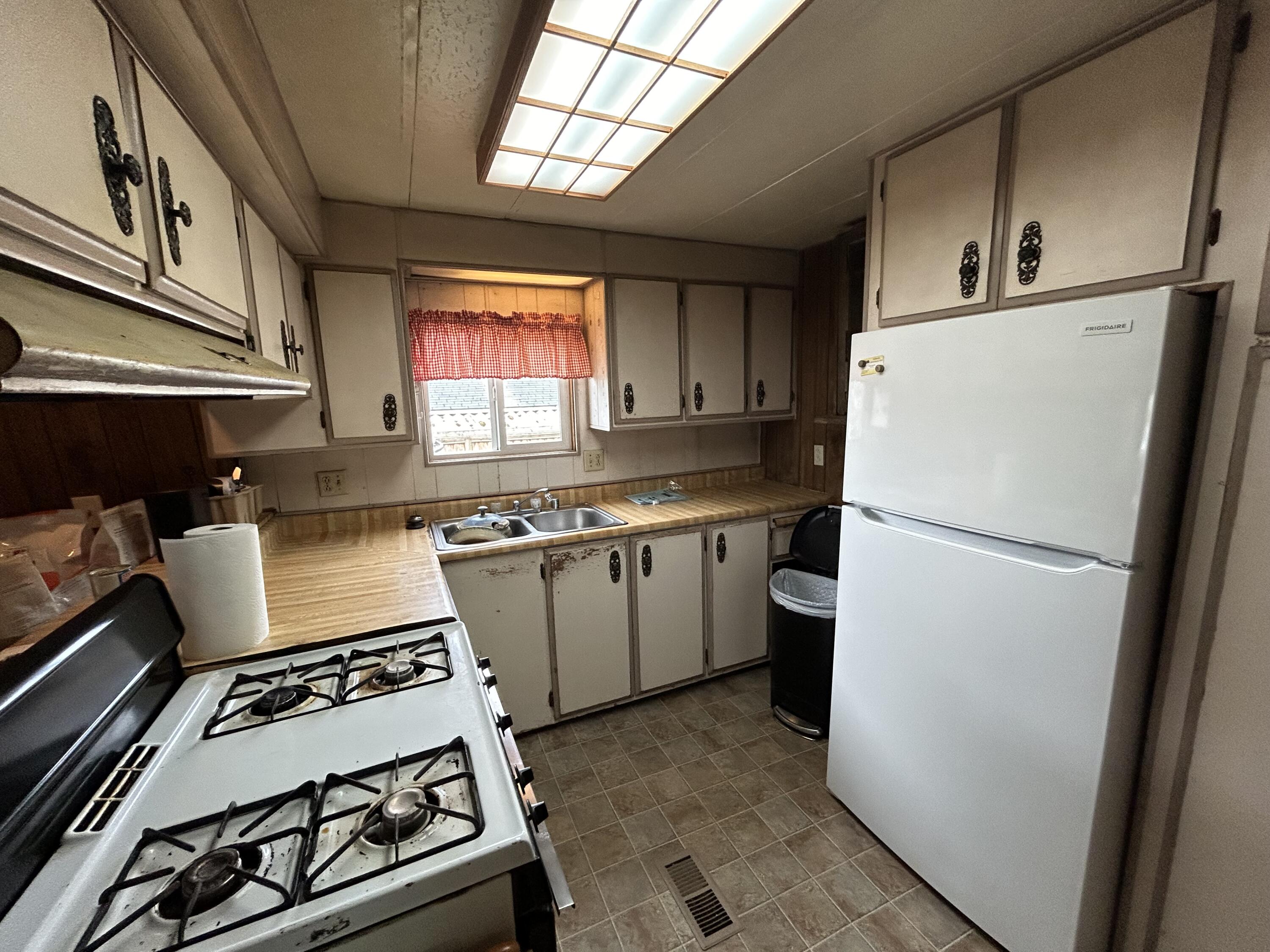 3656 Old Arcata Road, 46