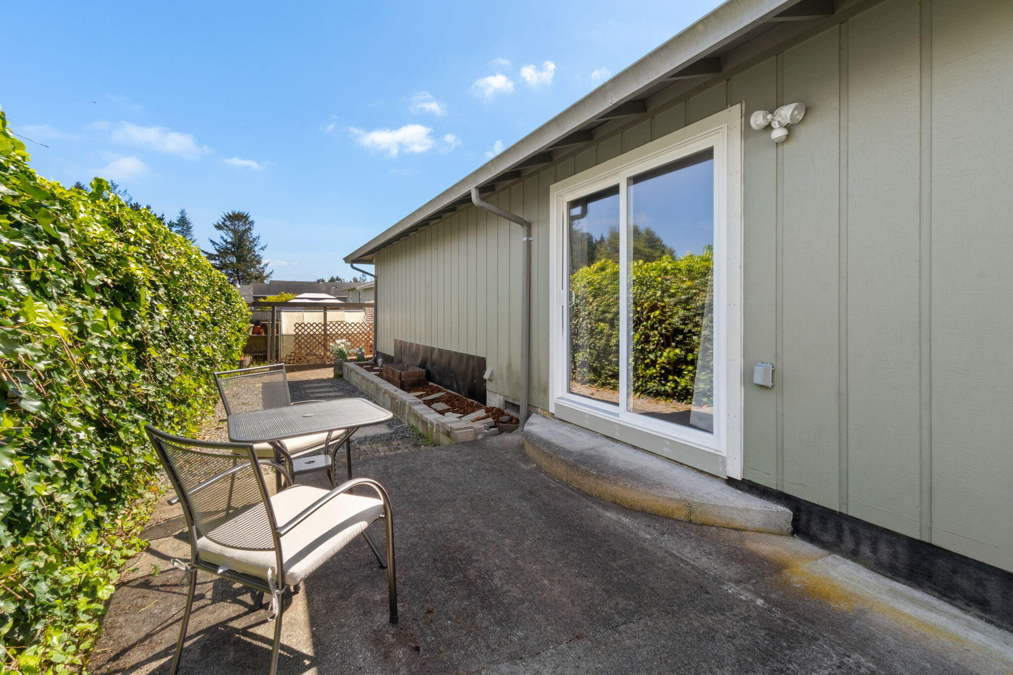 899 Eureka Street