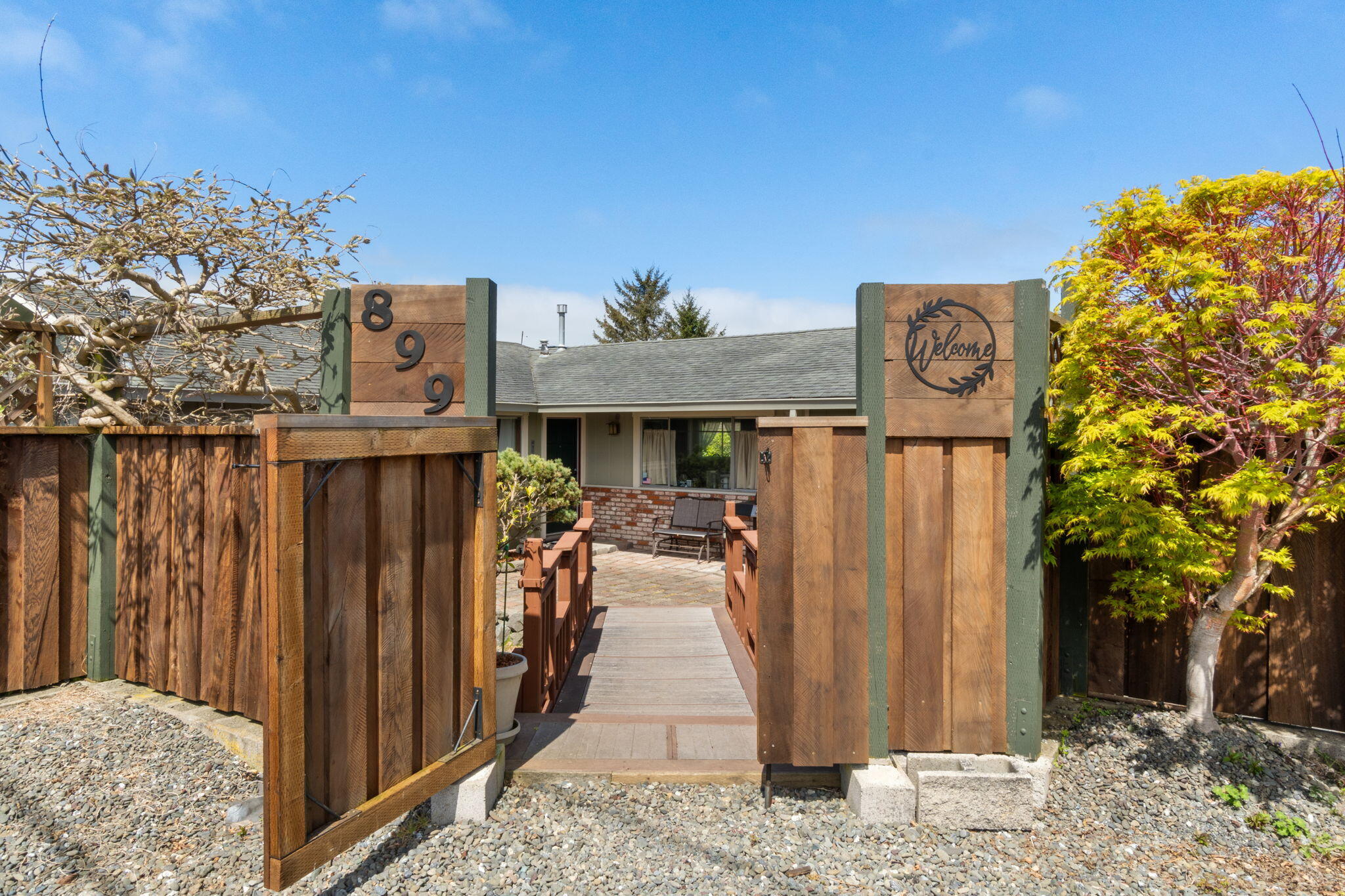 899 Eureka Street