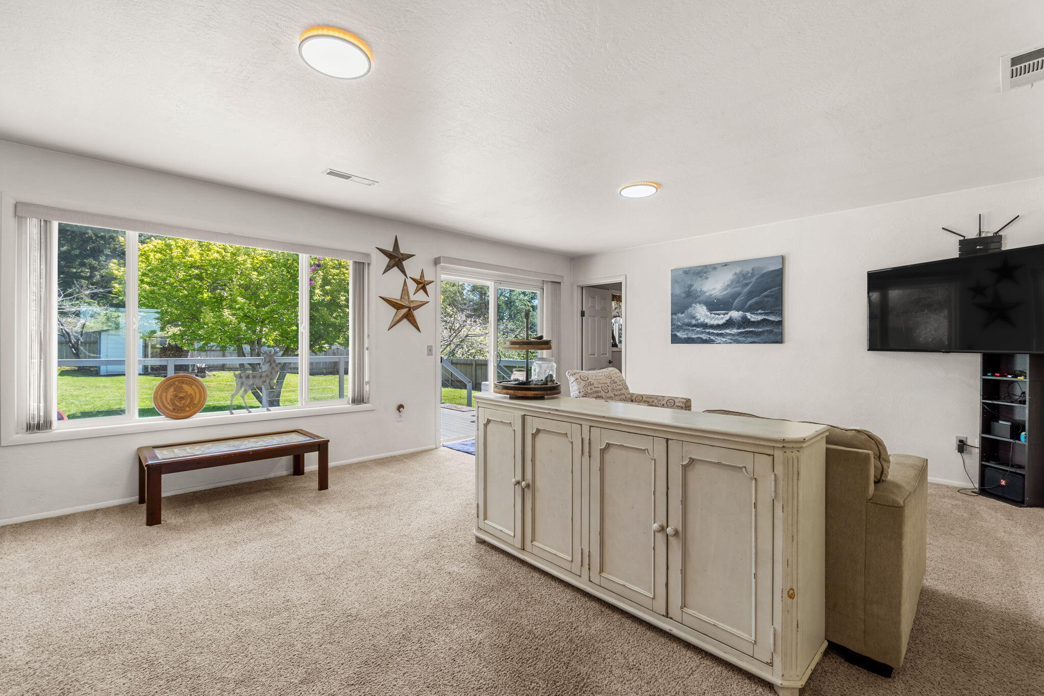 3399 Barnett Avenue, McKinleyville