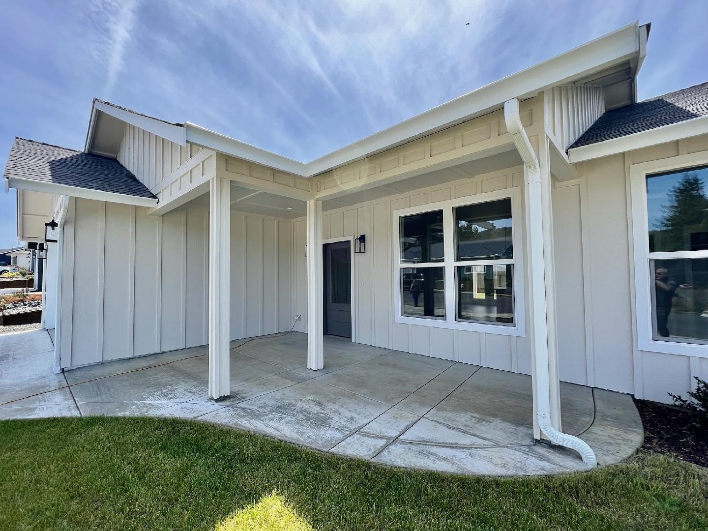 181 Ridge View Court