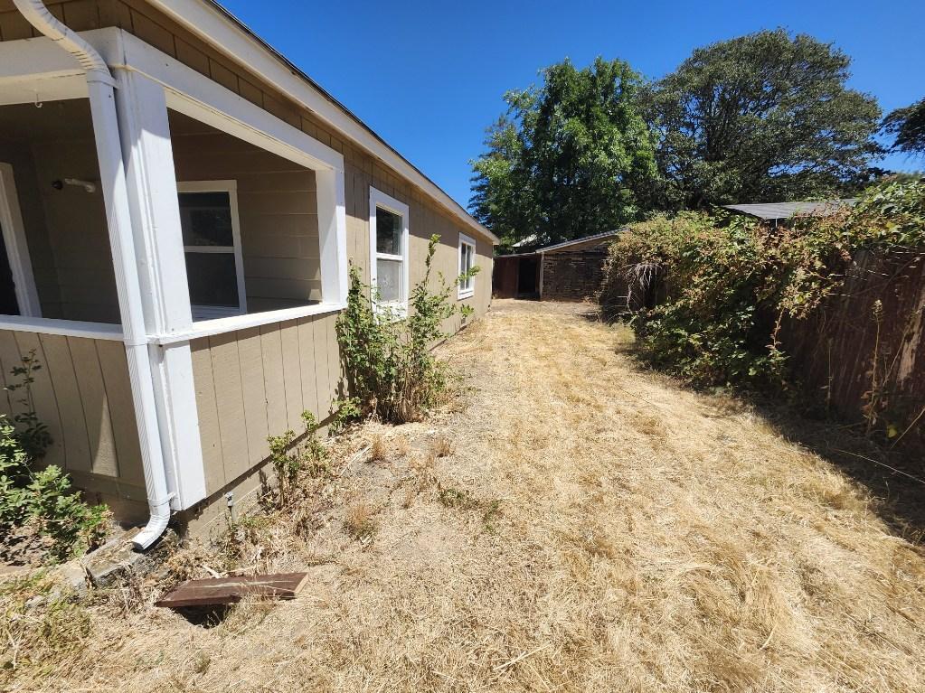 563 Highland Avenue