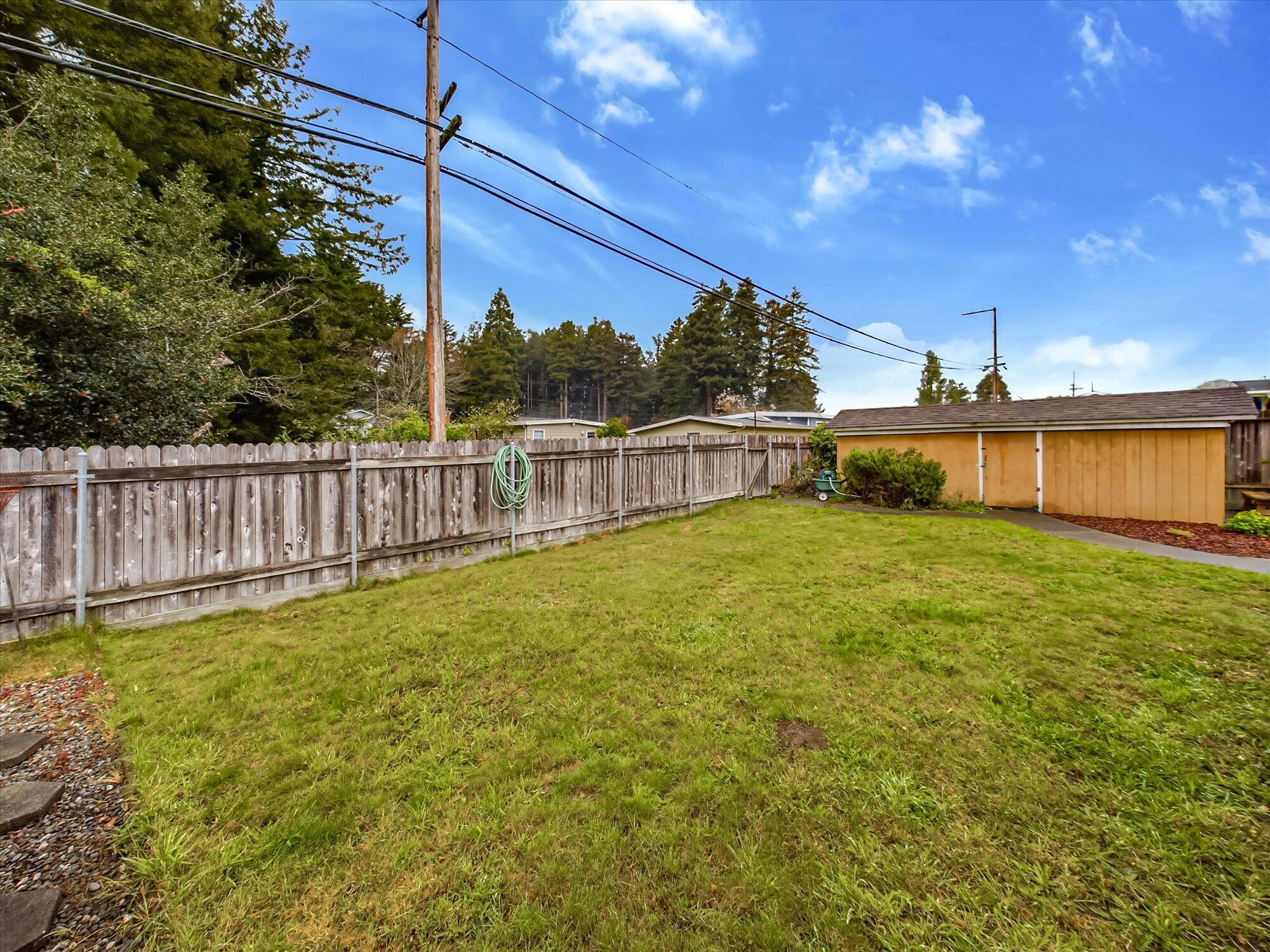 2310 Maple Lane