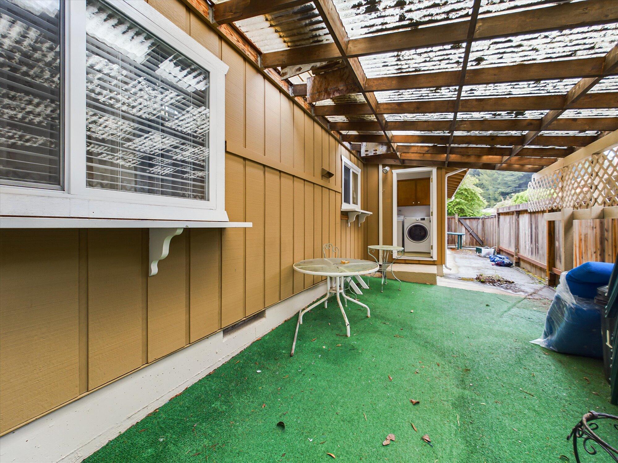 2310 Maple Lane