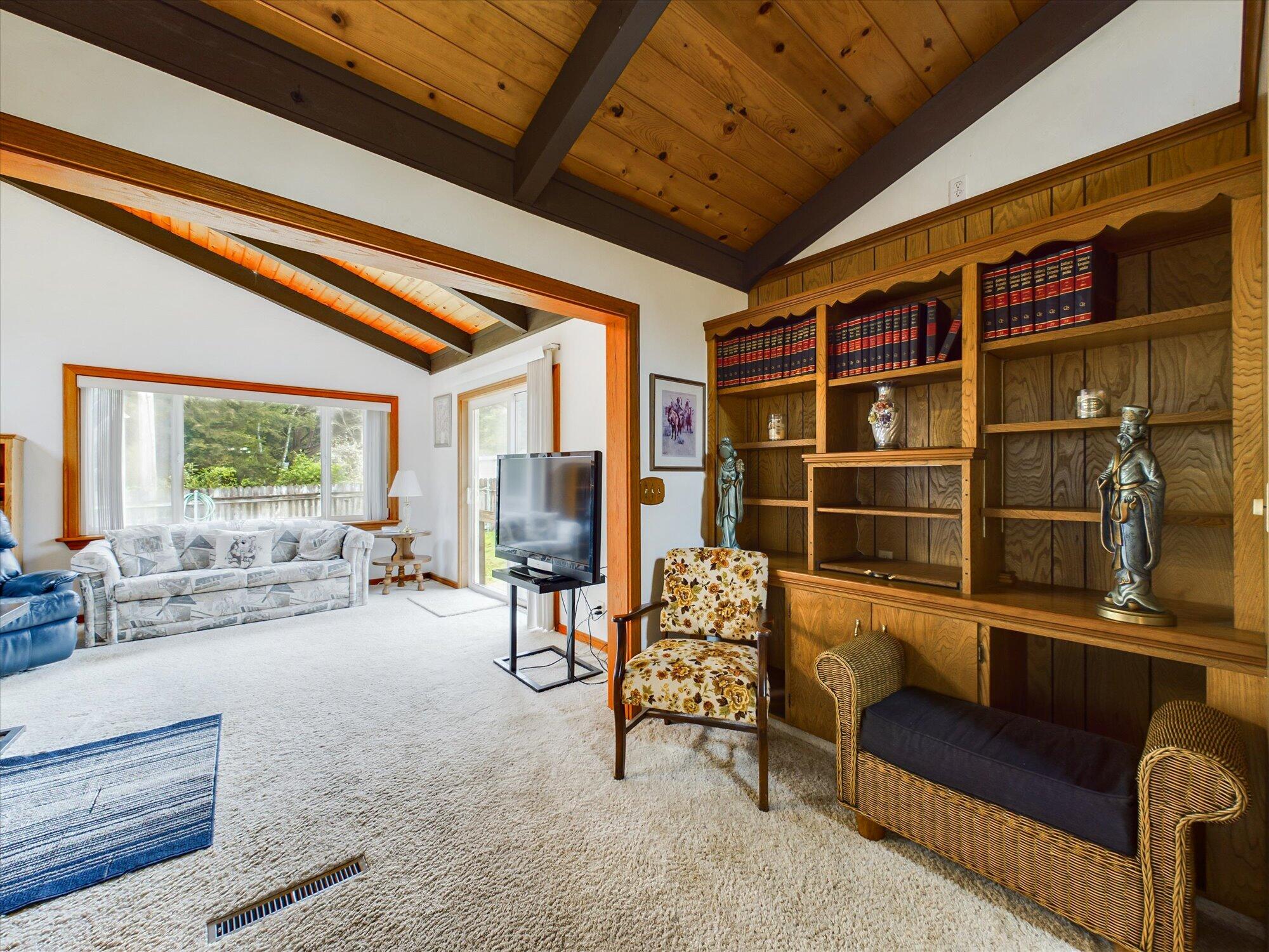2310 Maple Lane