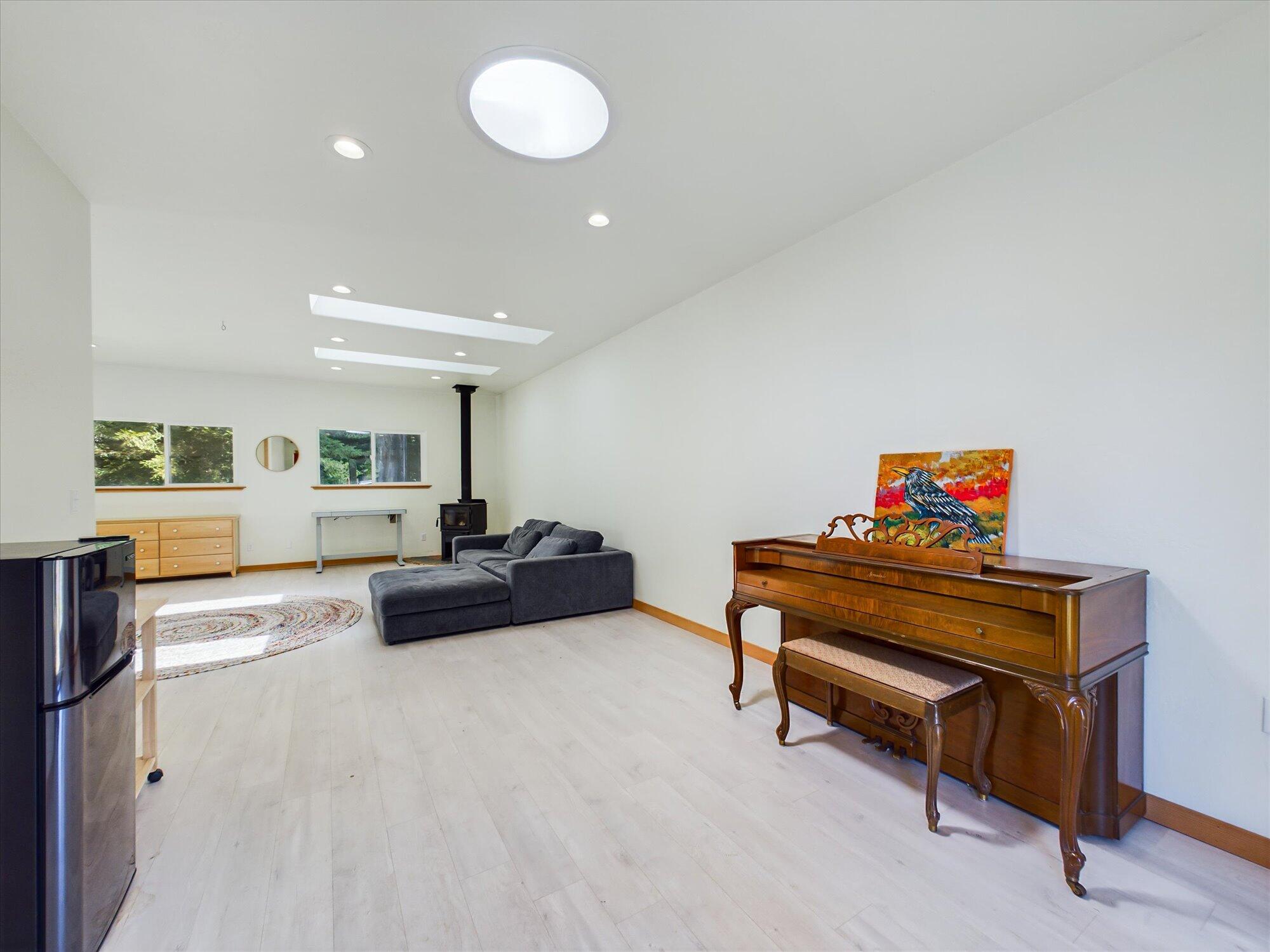 470 Monroe Lane