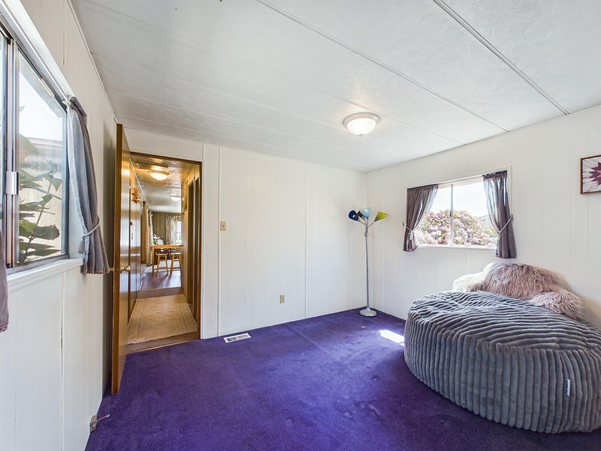 1575 Princess Lane, 1575