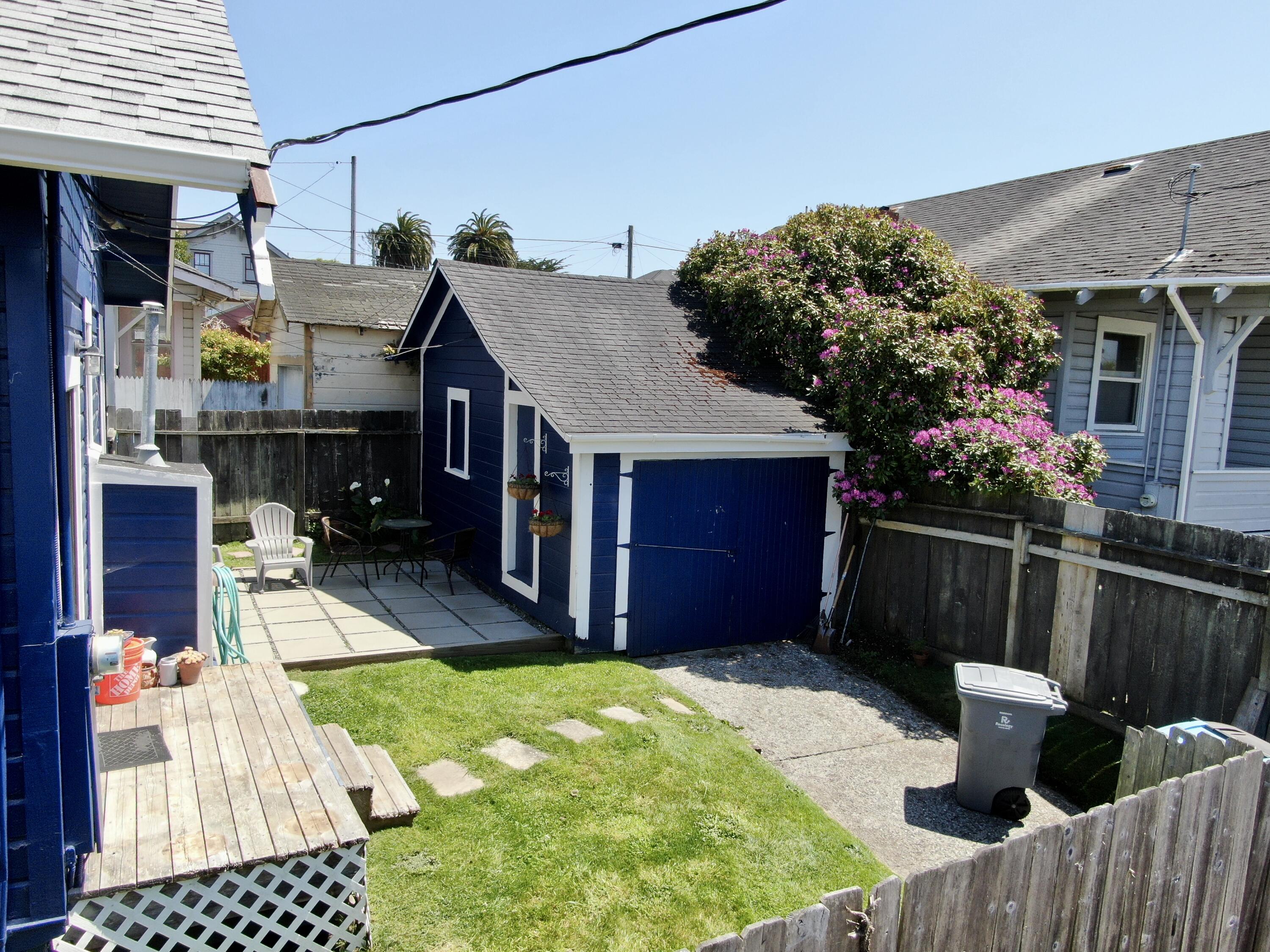 4 Clark Street