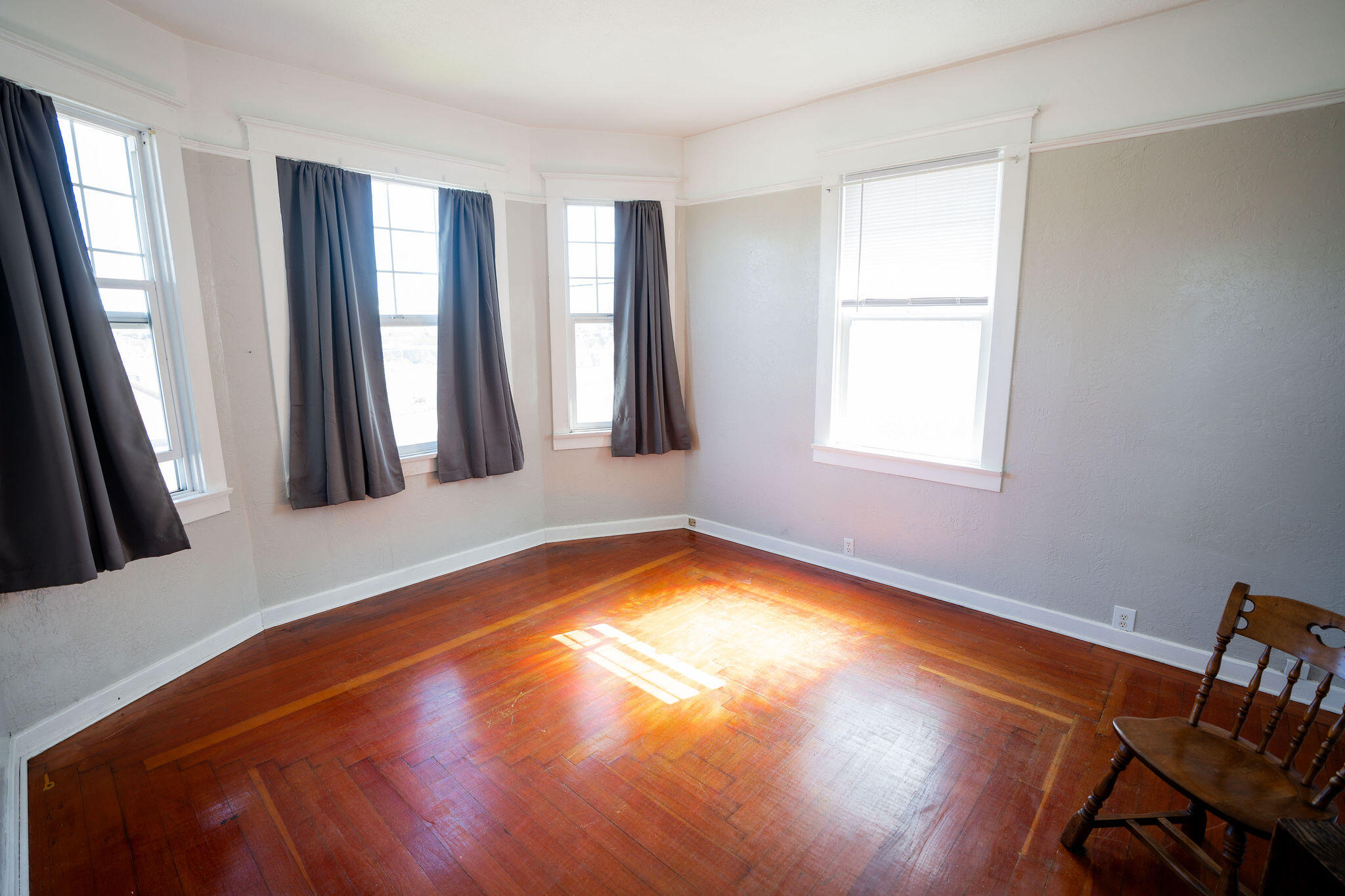 4 Clark Street