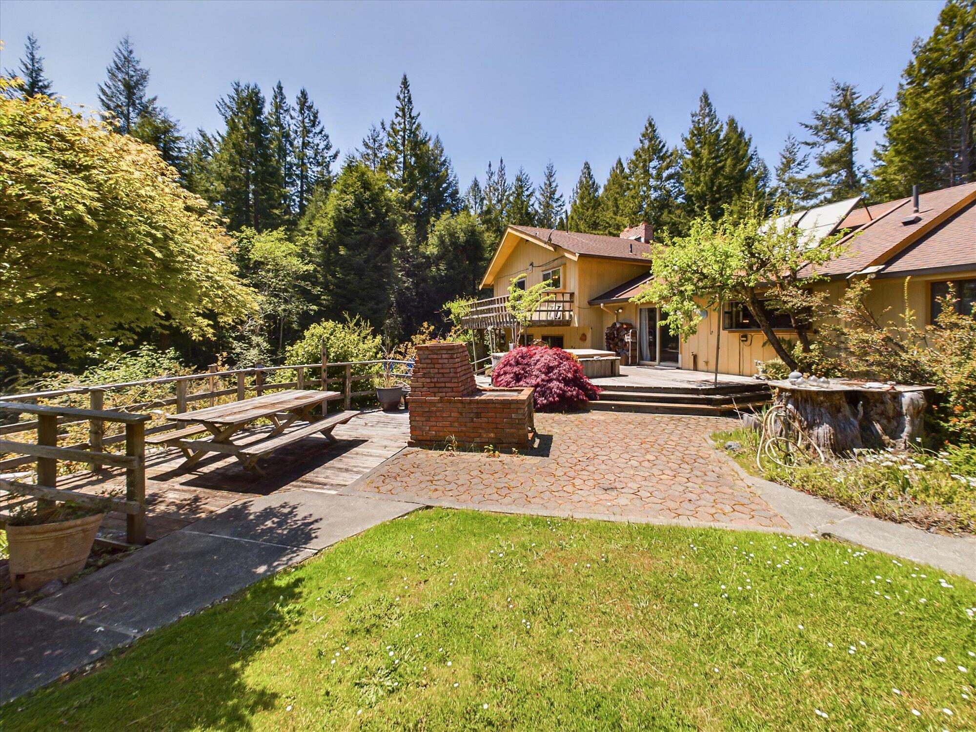 2913 Greenwood Heights Drive