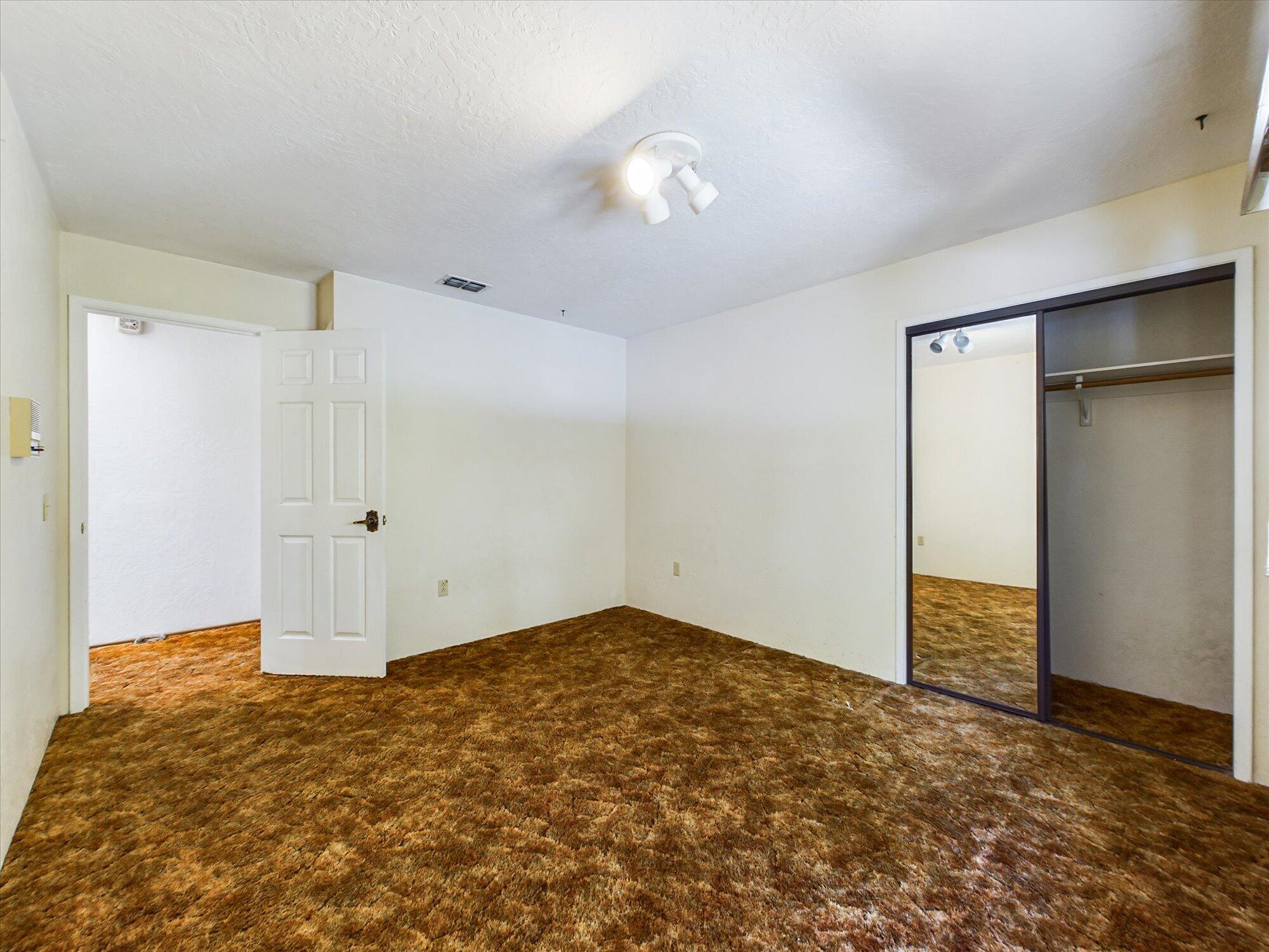 2913 Greenwood Heights Drive