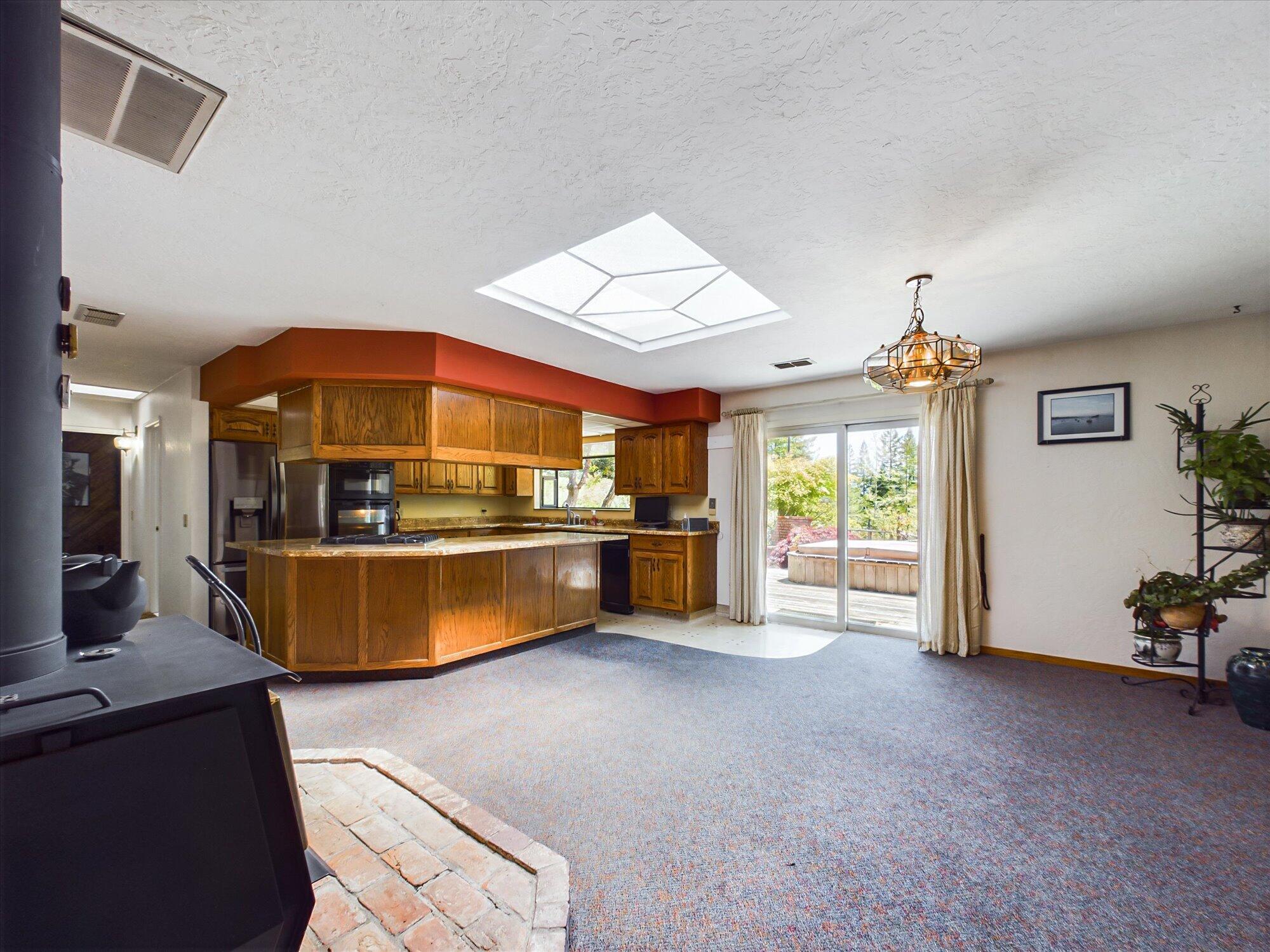 2913 Greenwood Heights Drive