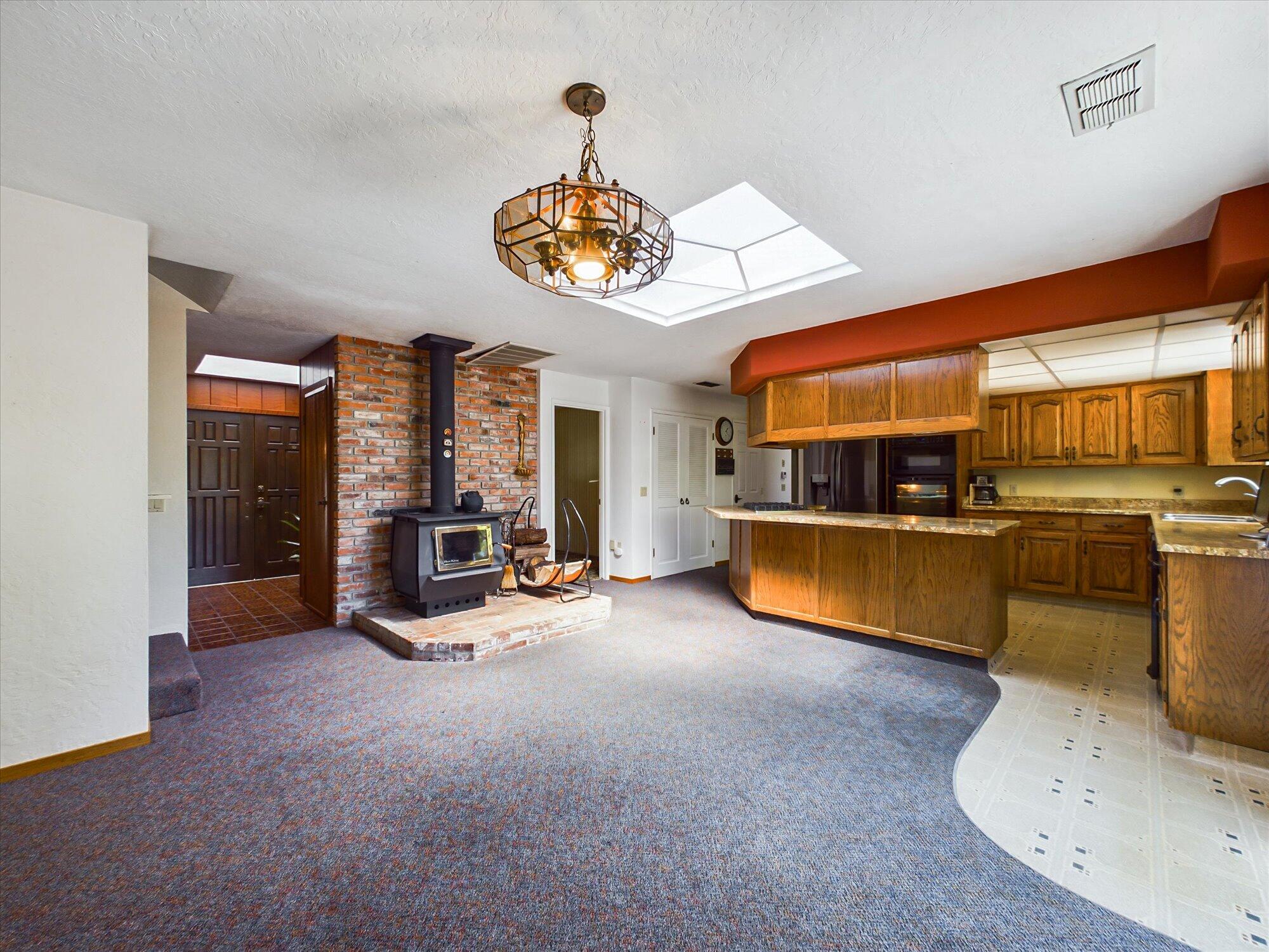 2913 Greenwood Heights Drive