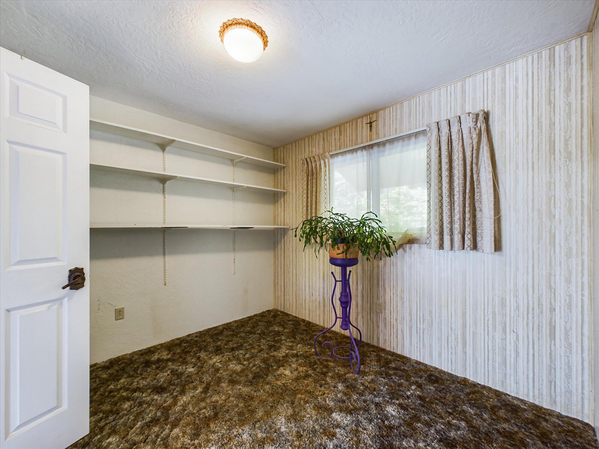 2913 Greenwood Heights Drive