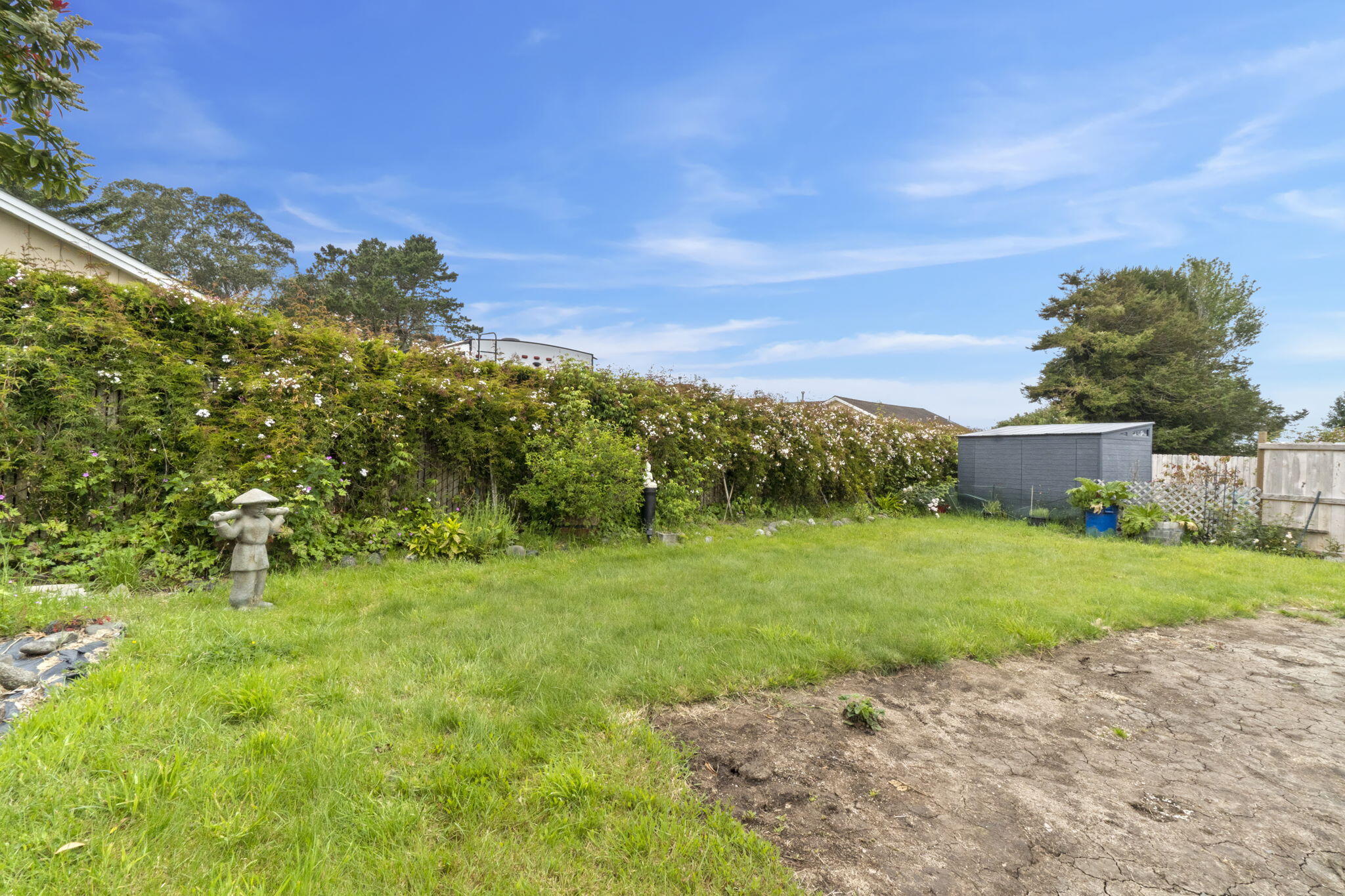 5490 Hilltop Lane, 87