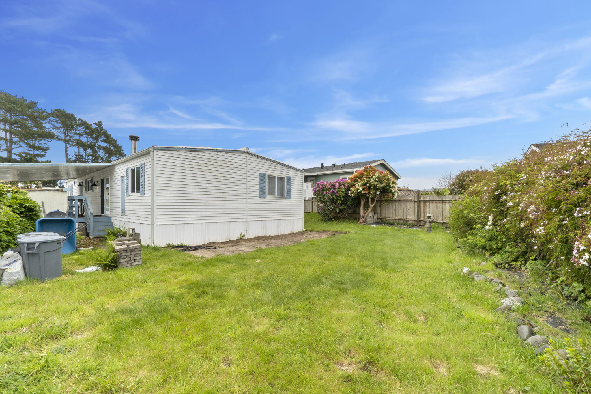 5490 Hilltop Lane, 87