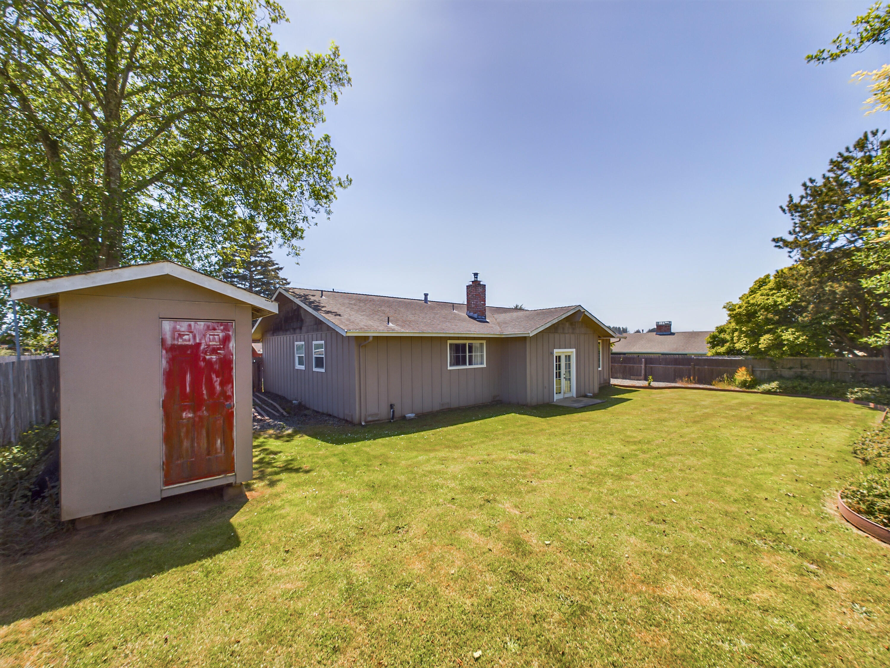 1873 Timothy Road, McKinleyville