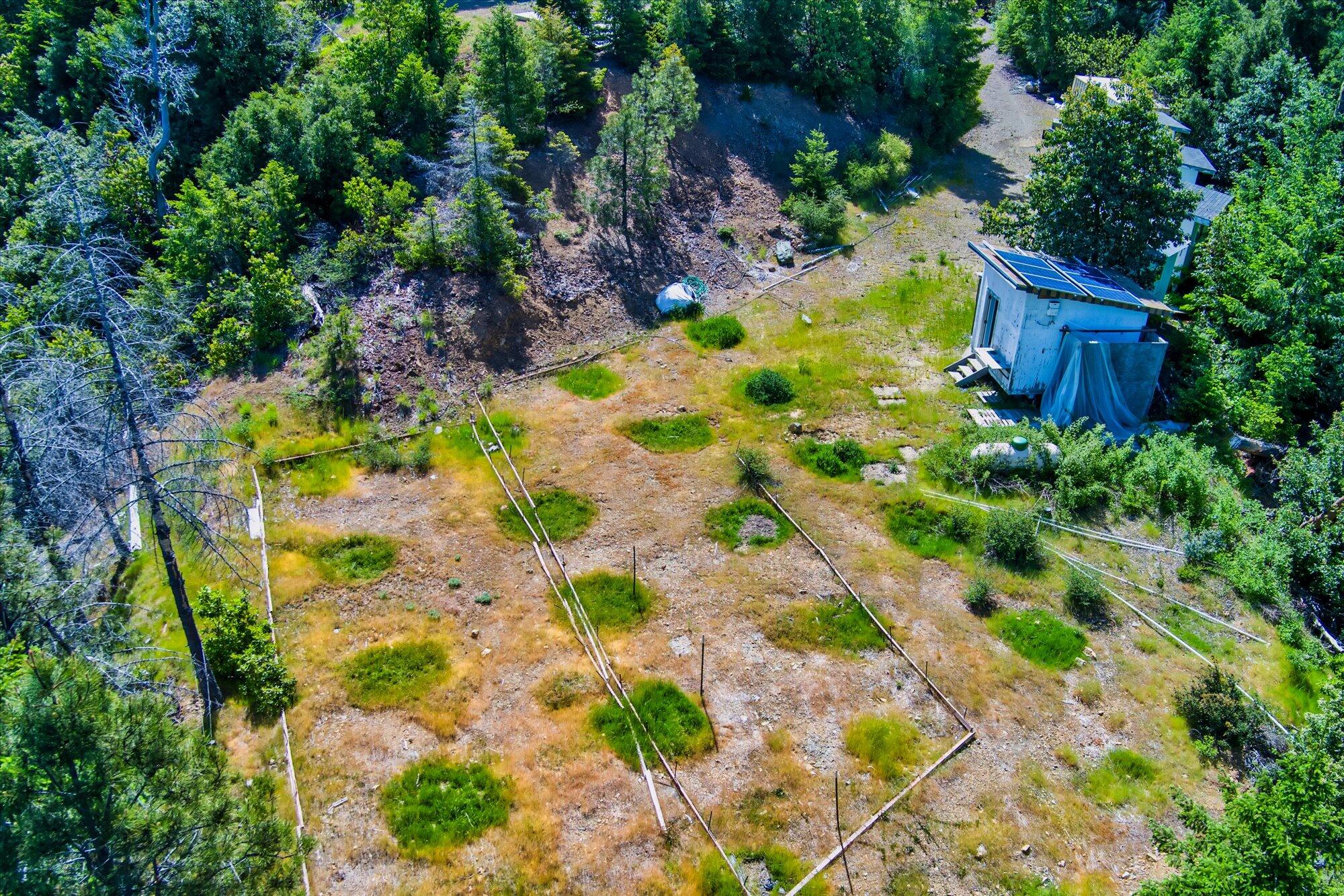 250+/-Acre Old Three Creeks Road