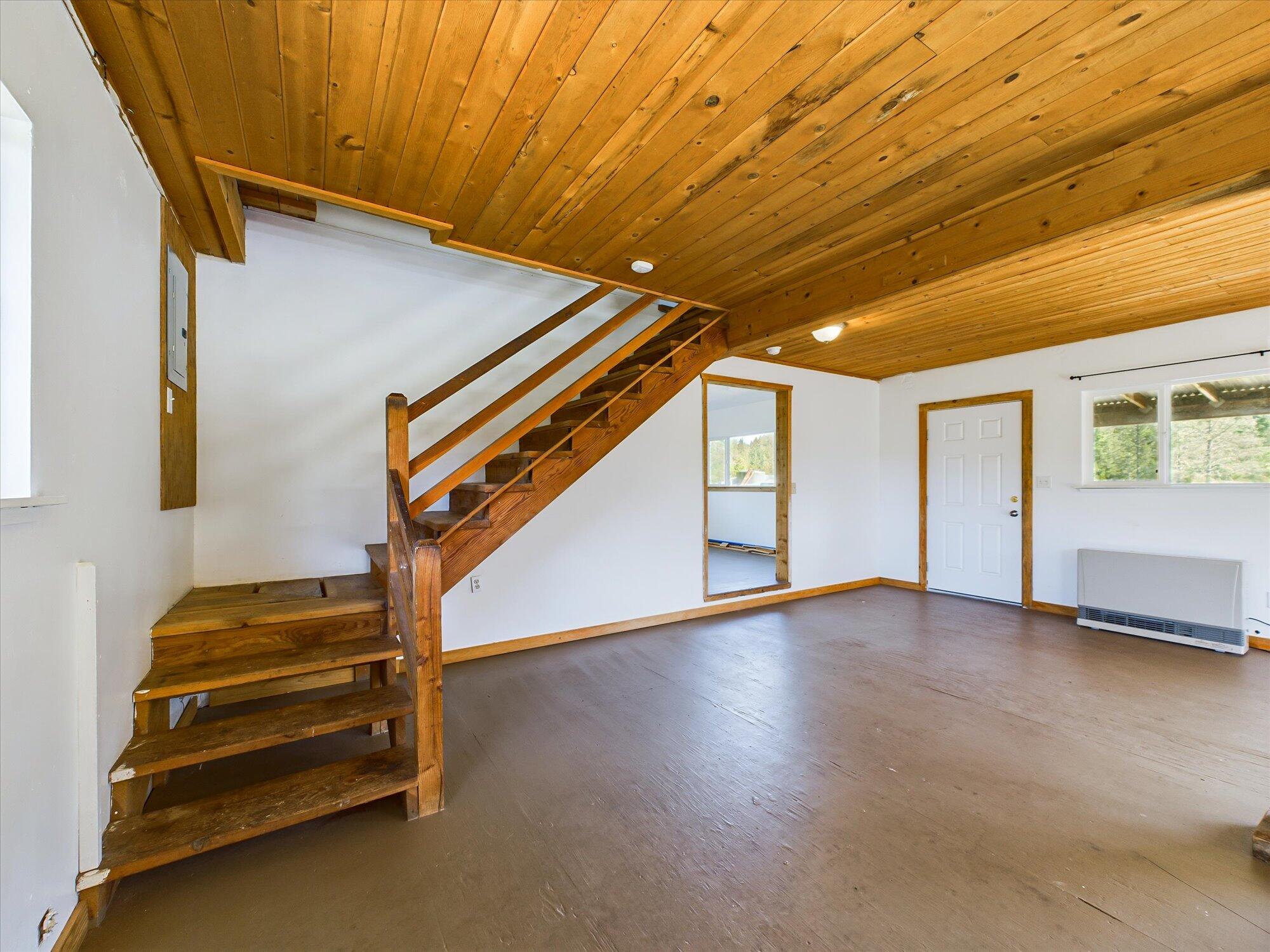 3525 Thomas Road
