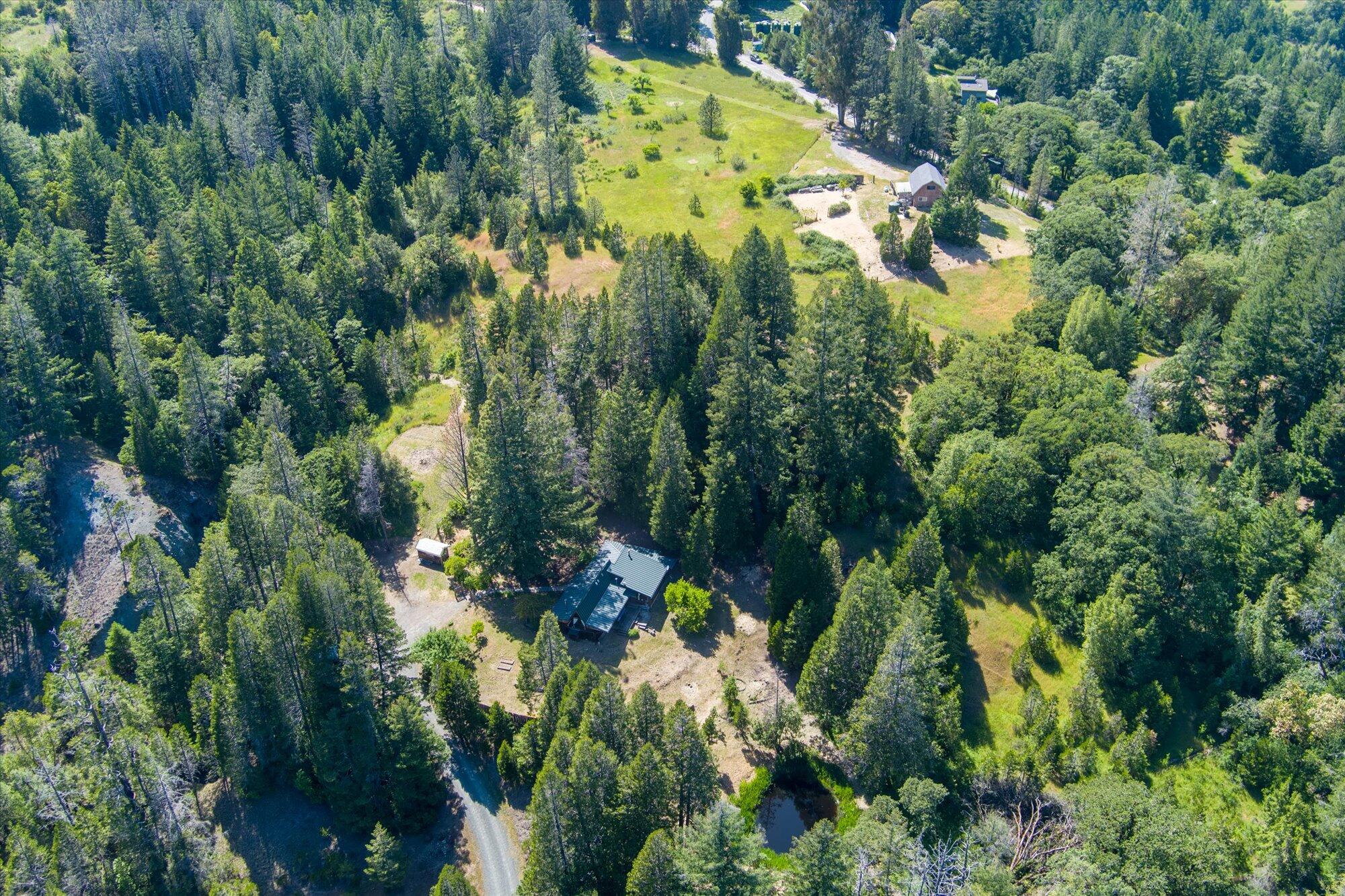 3525 Thomas Road