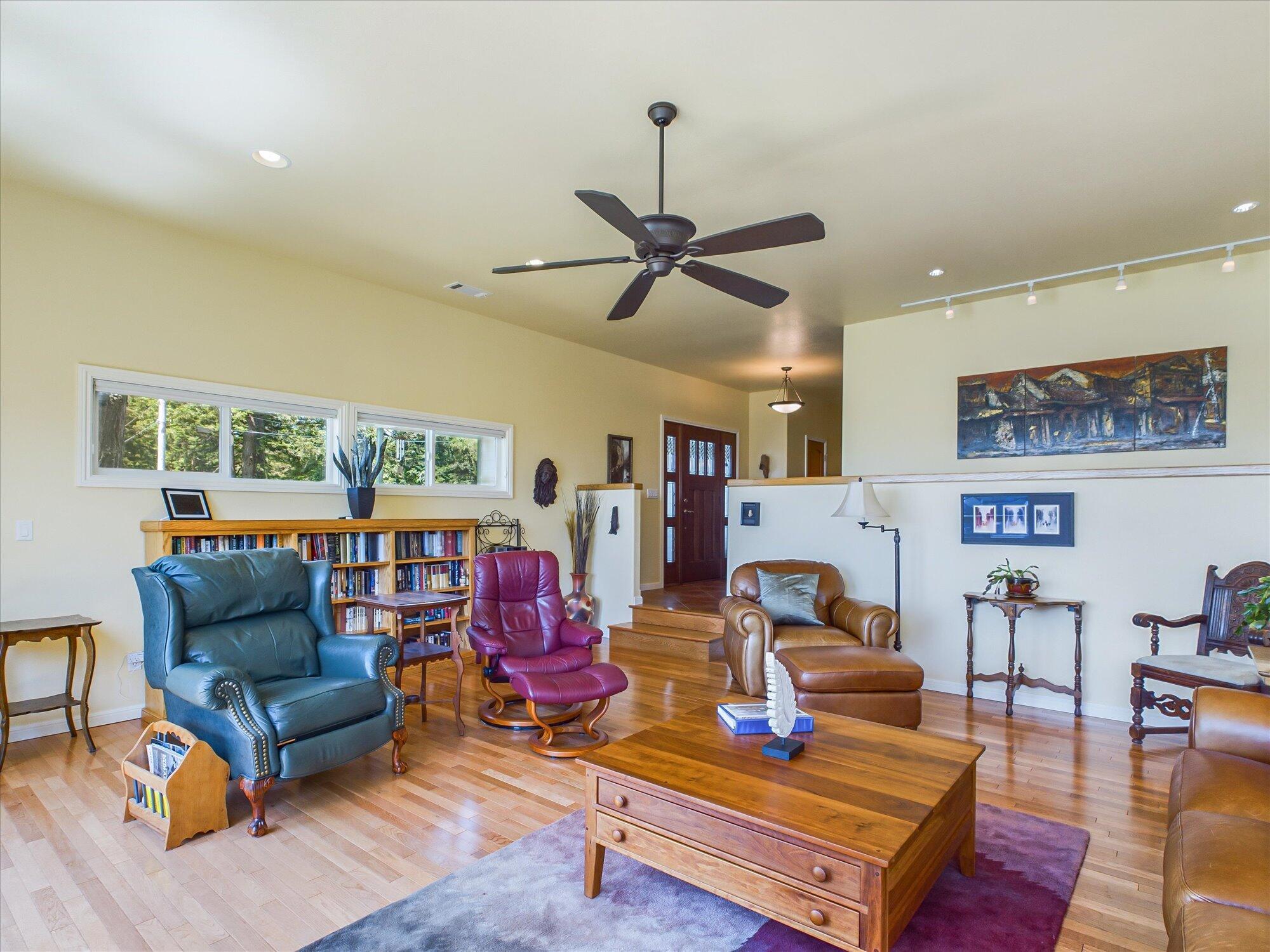 1153 Vista Drive