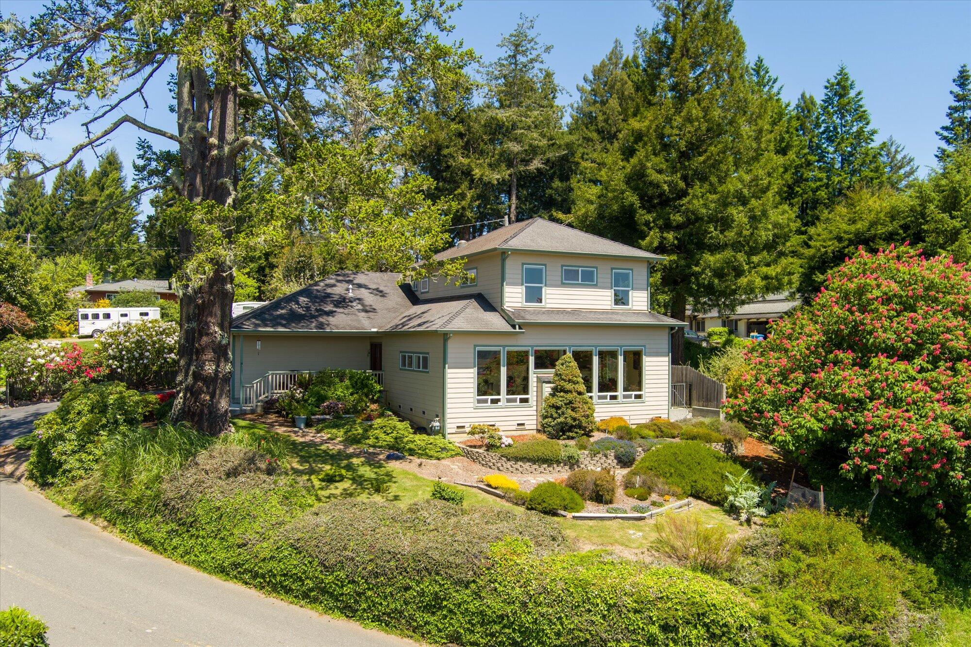 1153 Vista Drive