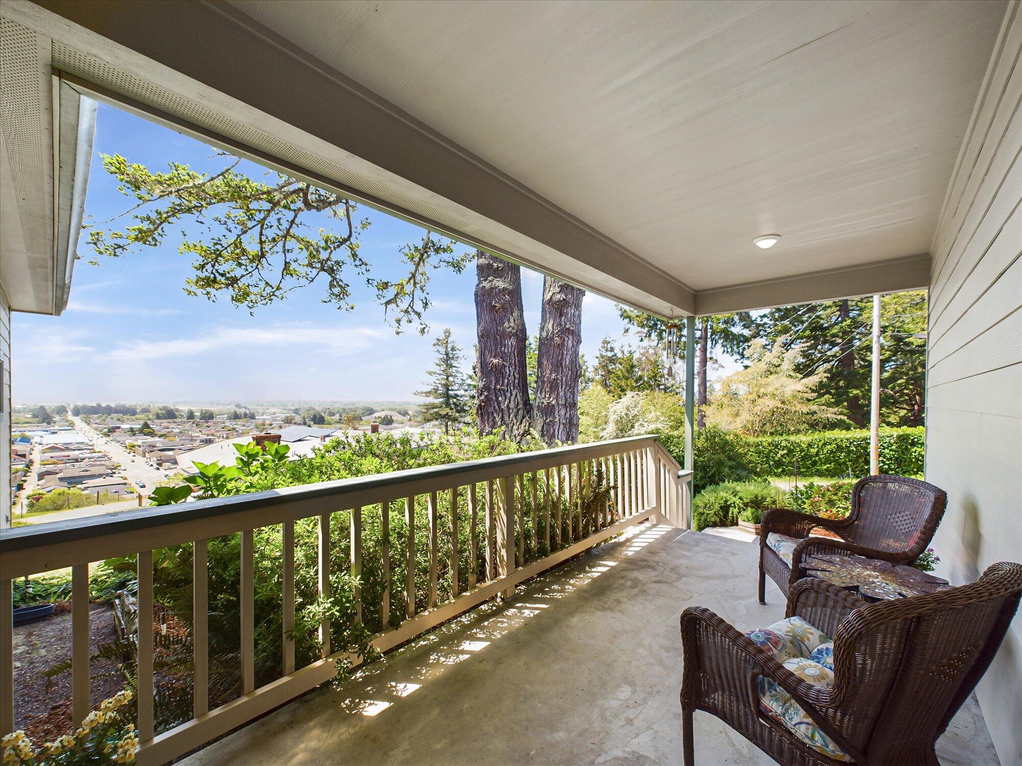 1153 Vista Drive
