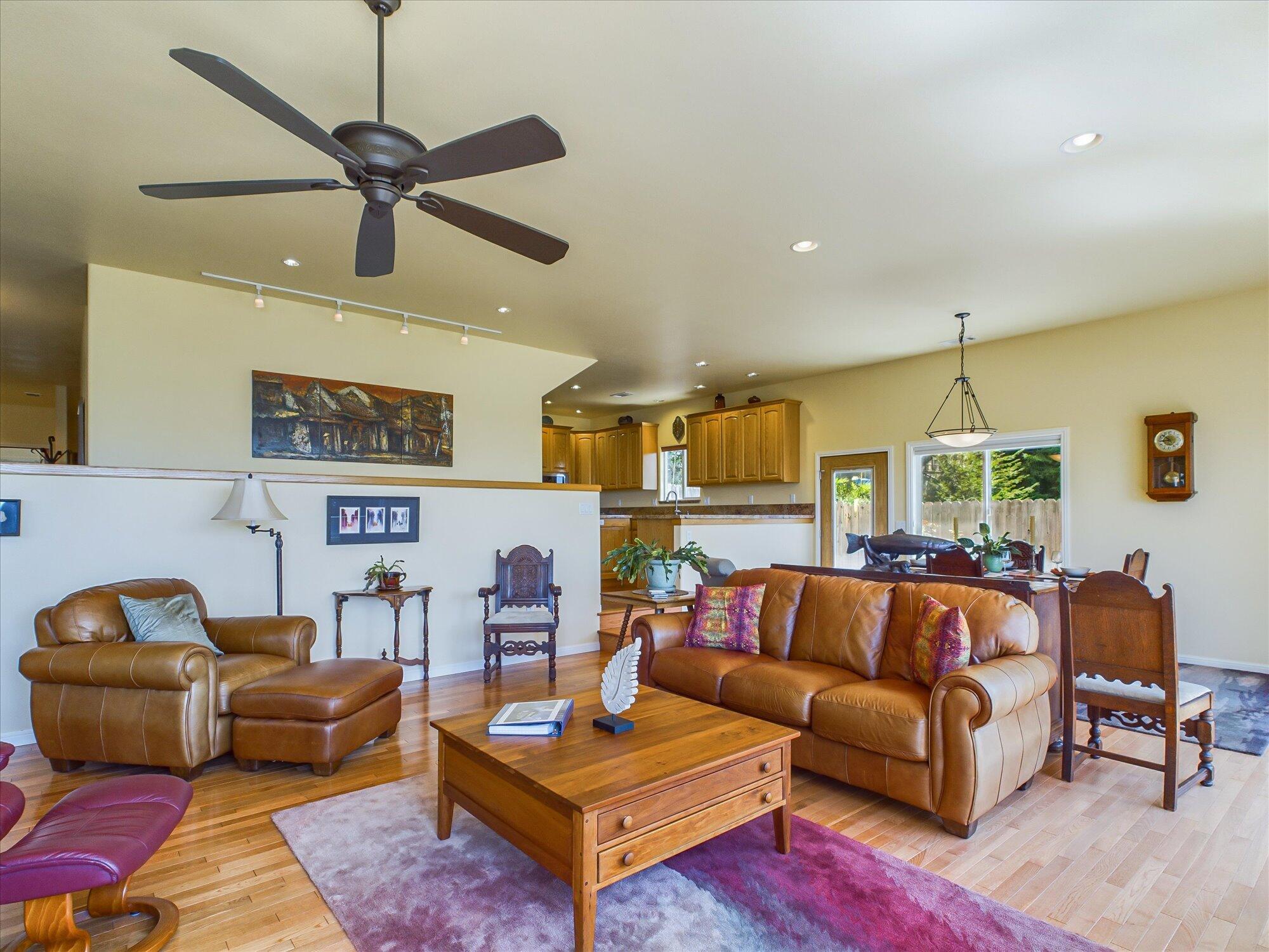 1153 Vista Drive