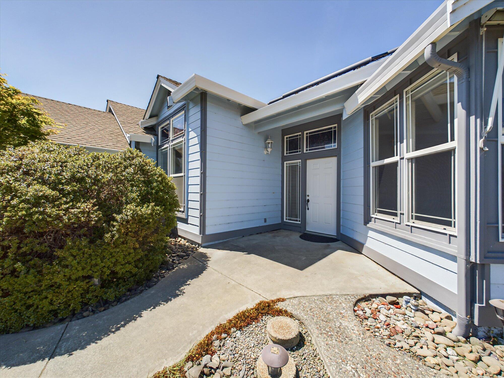 2242 Briarwood Circle
