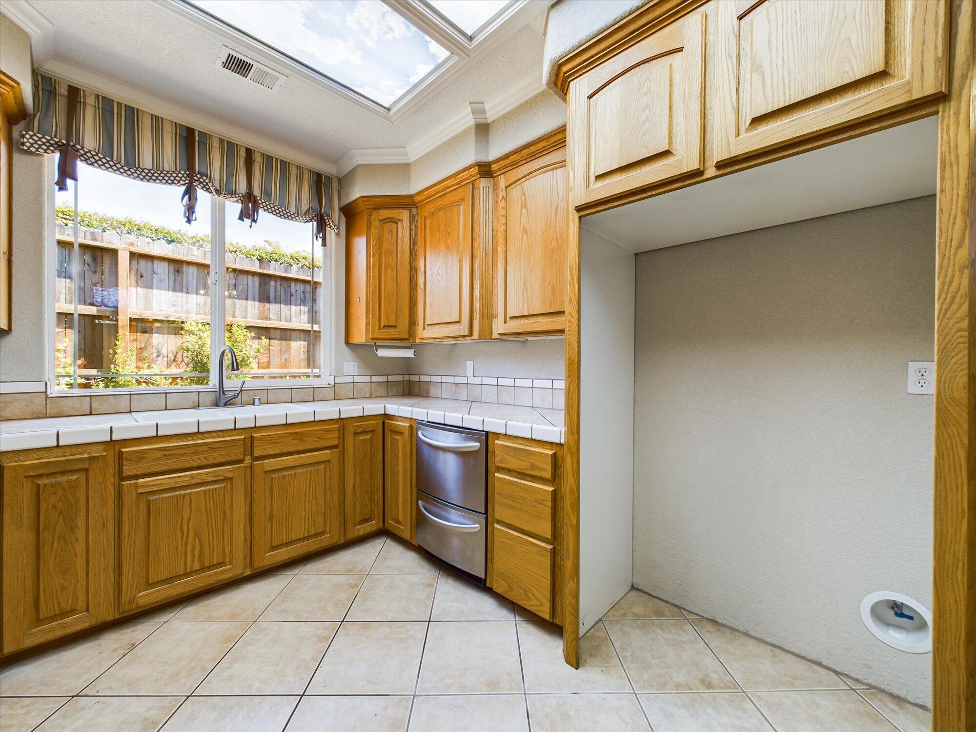 2242 Briarwood Circle