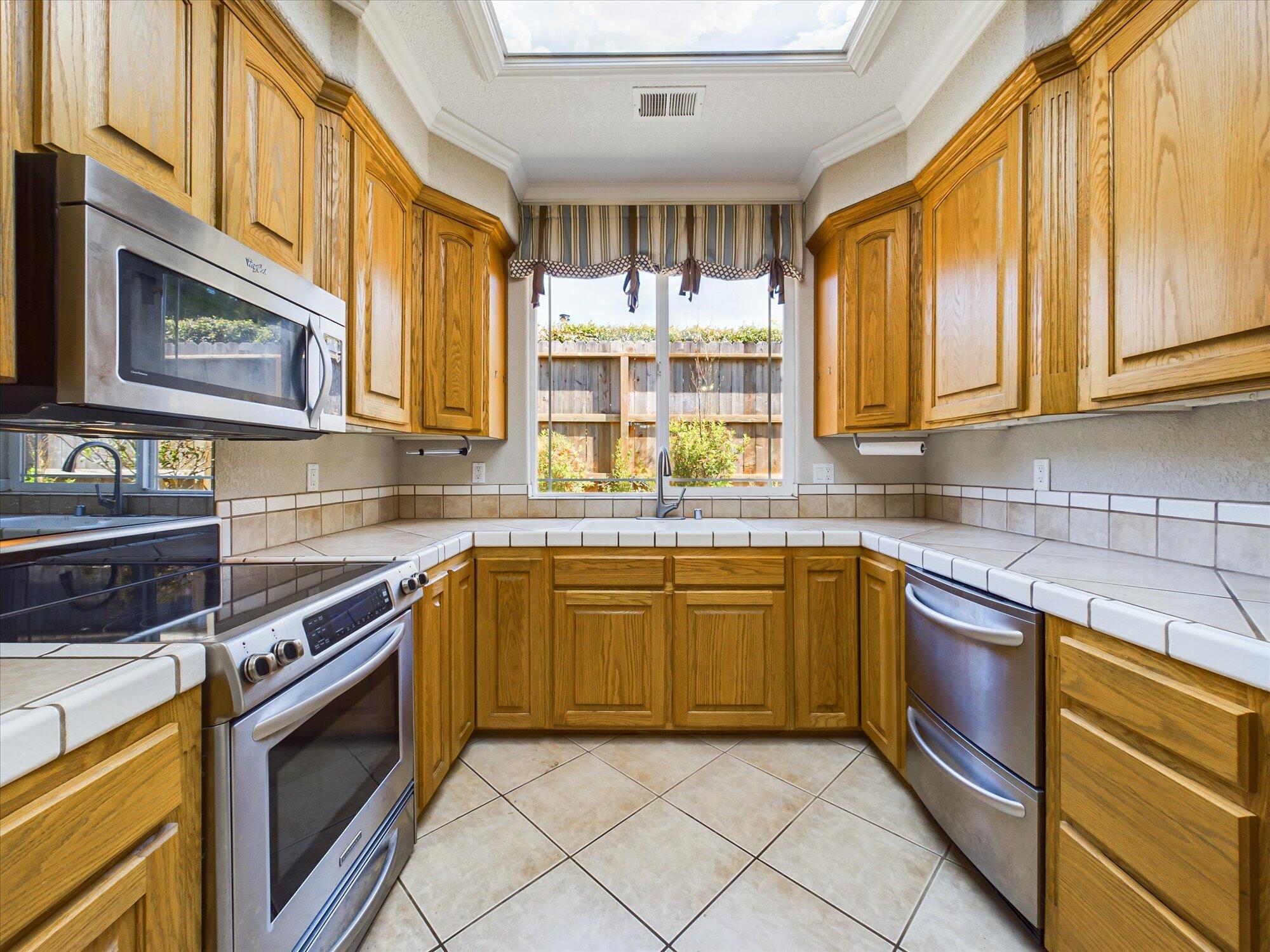 2242 Briarwood Circle