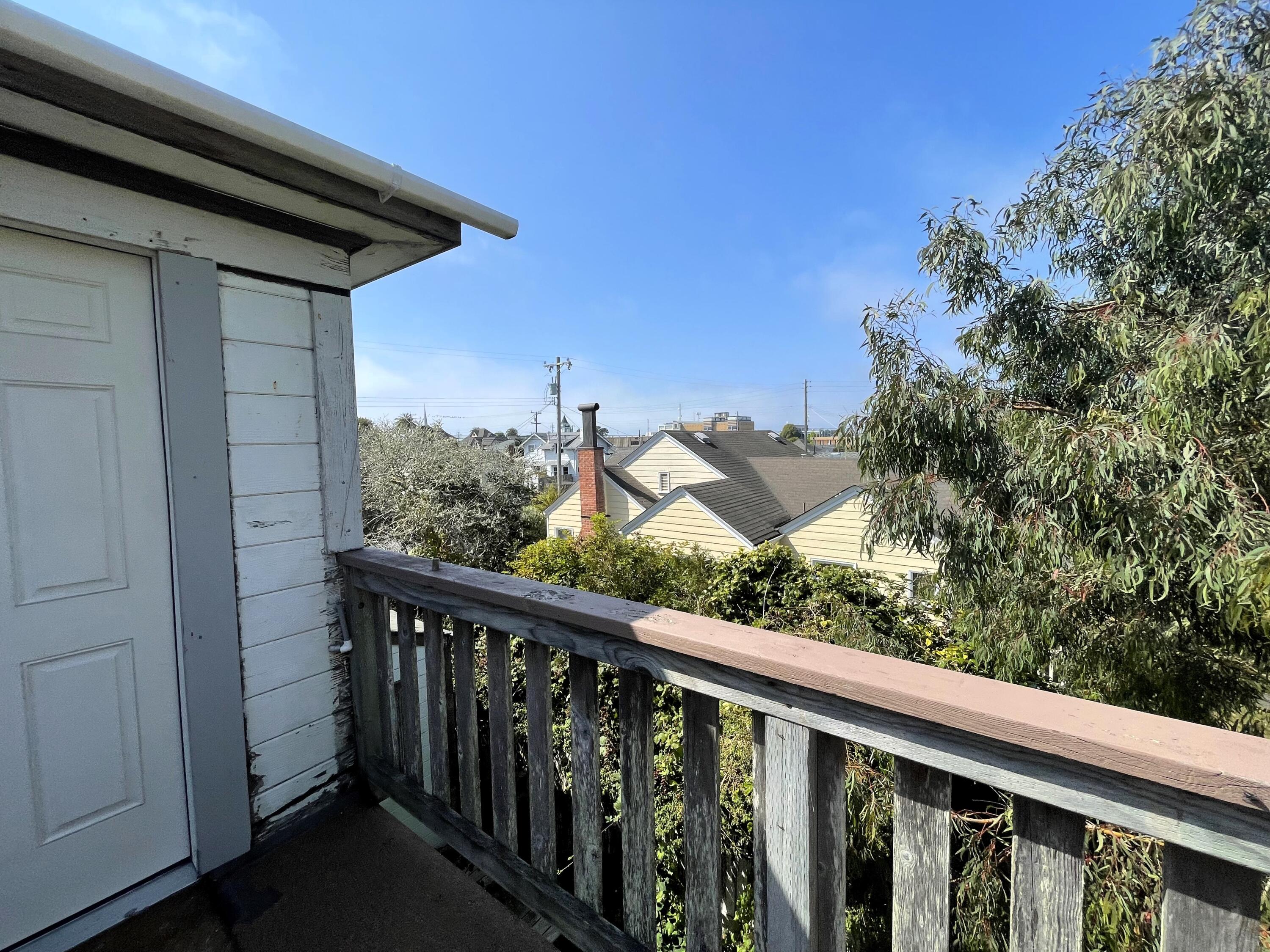 833 L Street