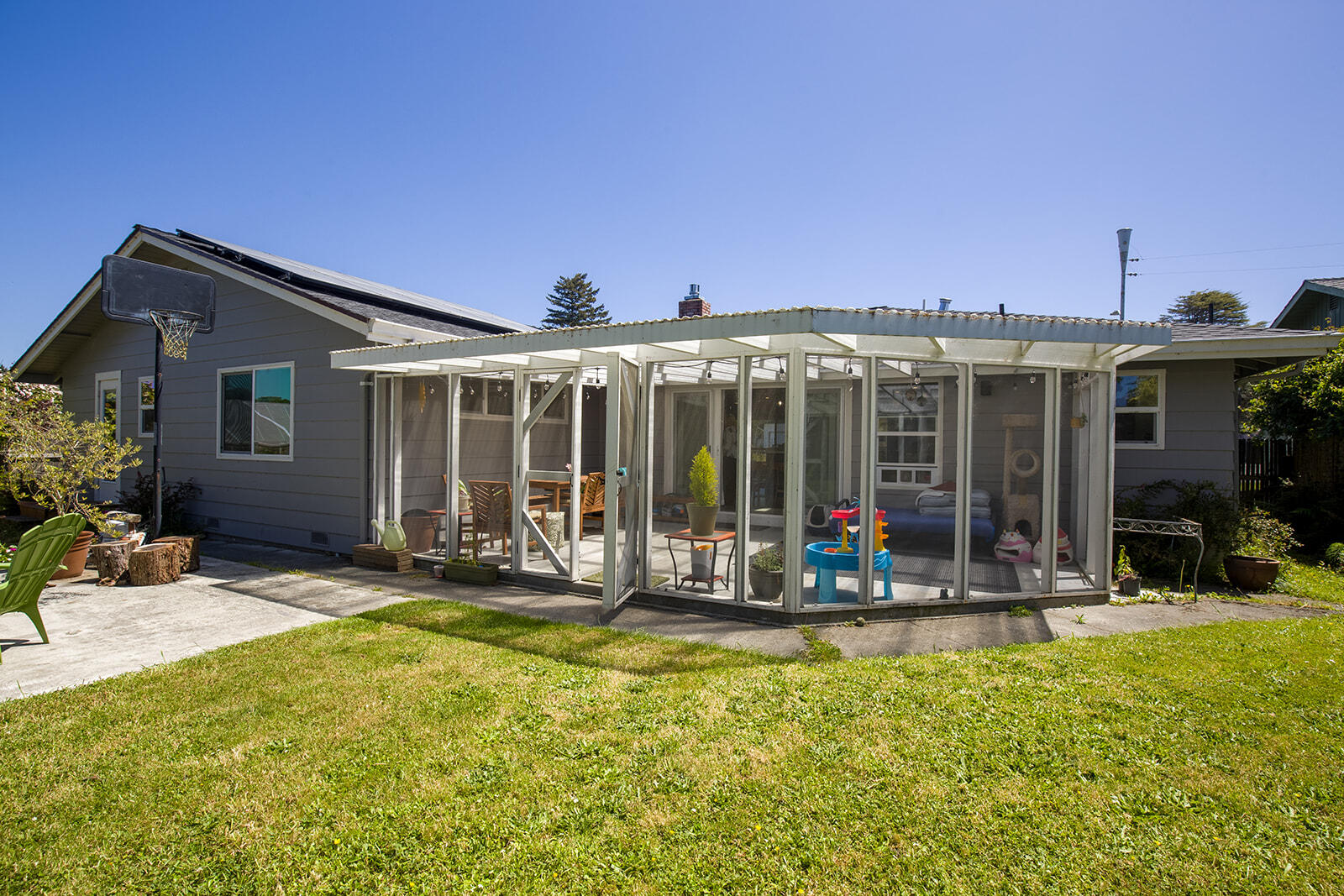 2262 William Court, McKinleyville