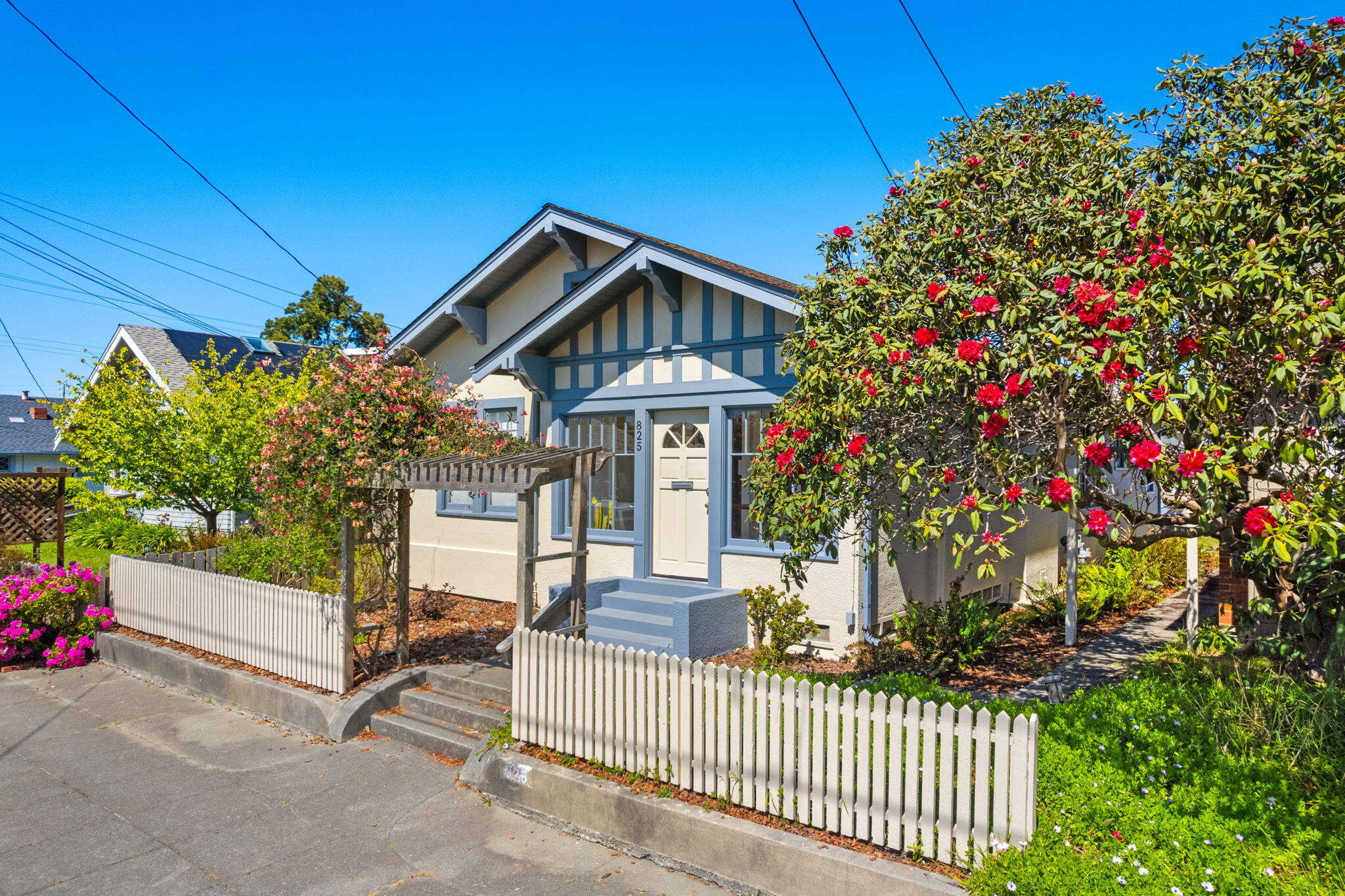 825 K Street
