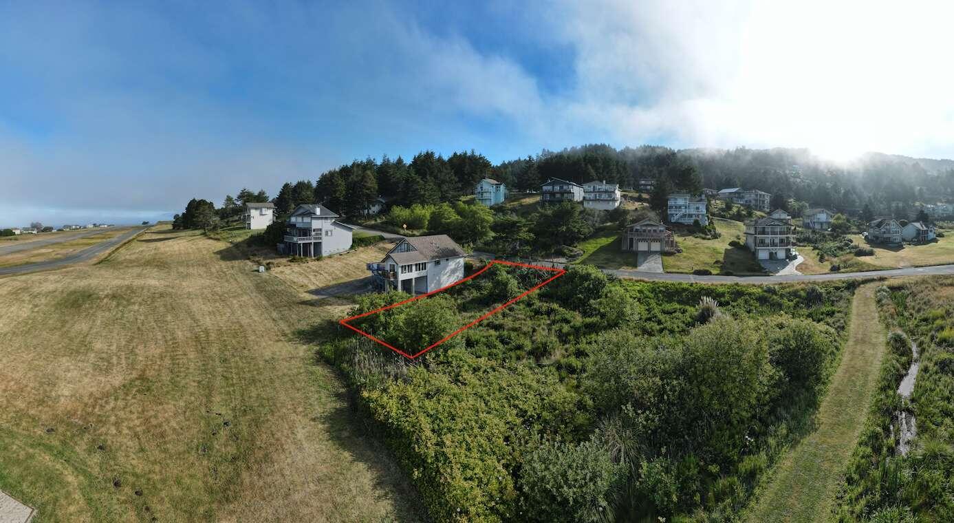 1445 Upper Pacific Drive
