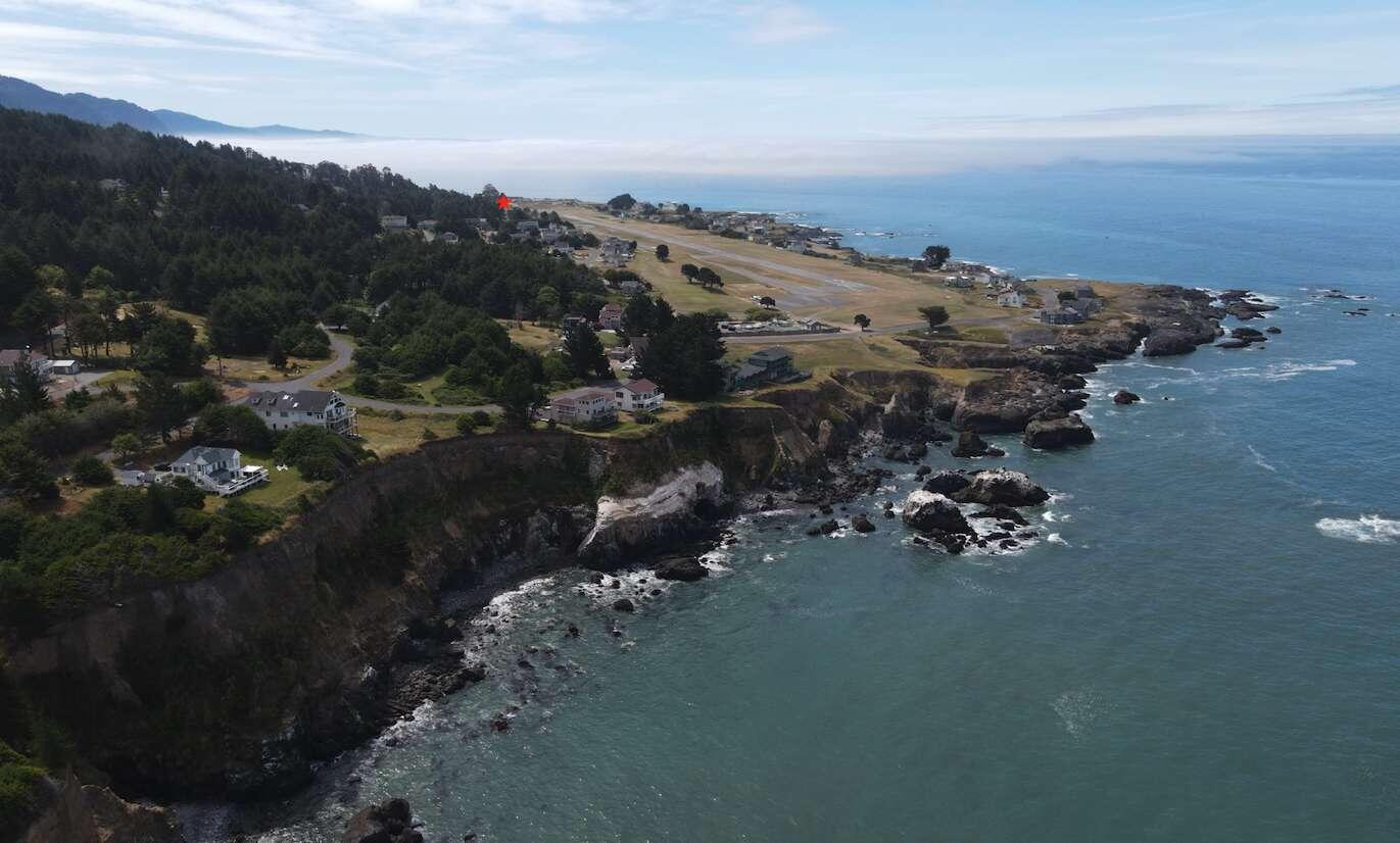 1445 Upper Pacific Drive