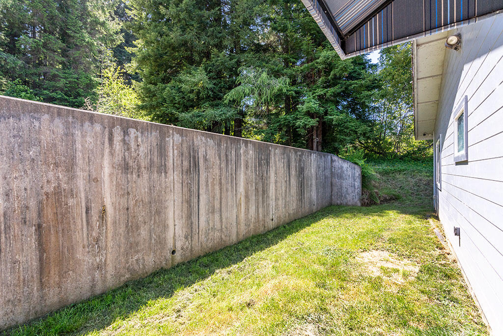 2210 Cochran Road, McKinleyville