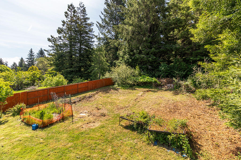 2210 Cochran Road, McKinleyville