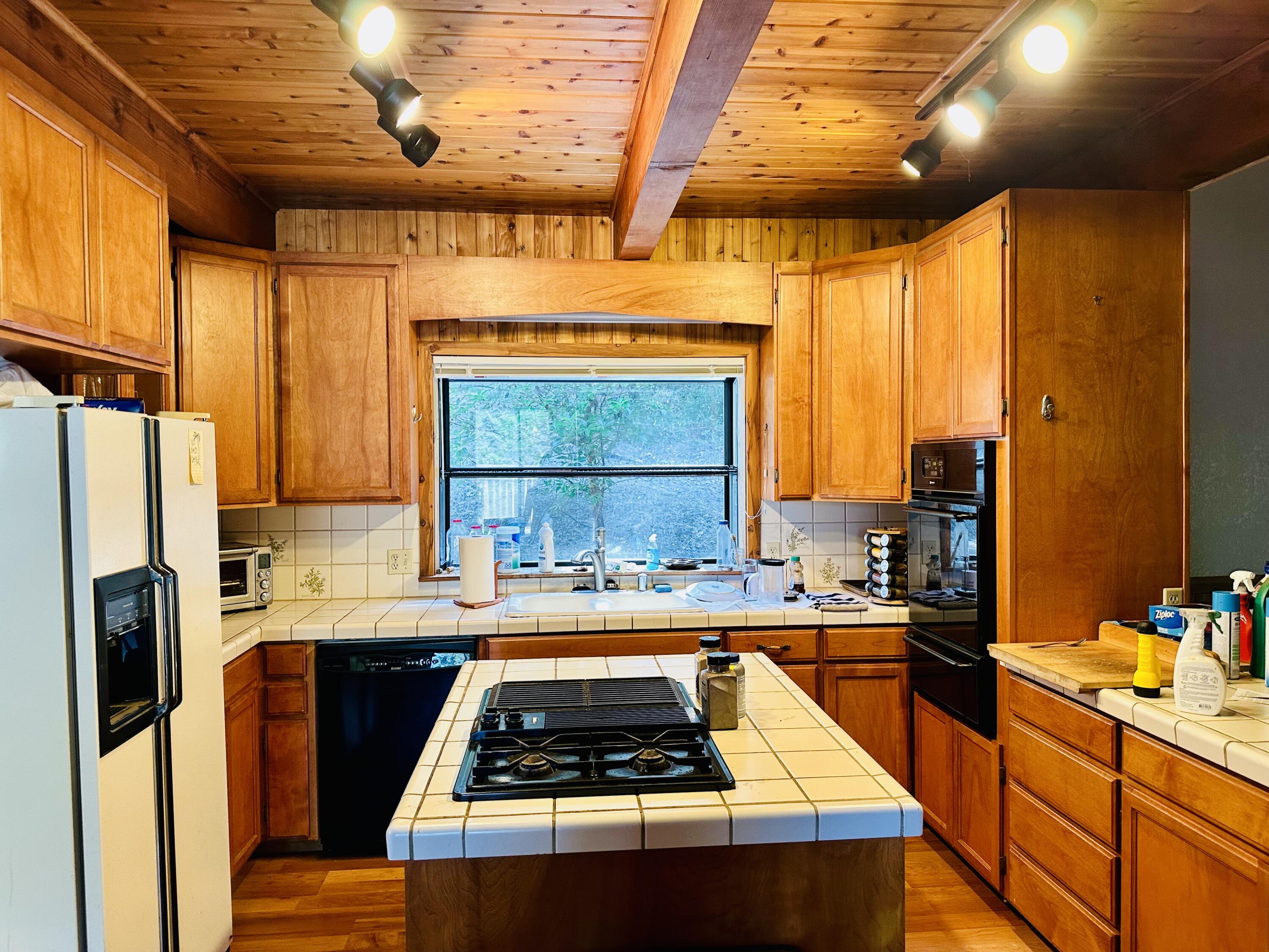 10667 Dyerville Loop Road
