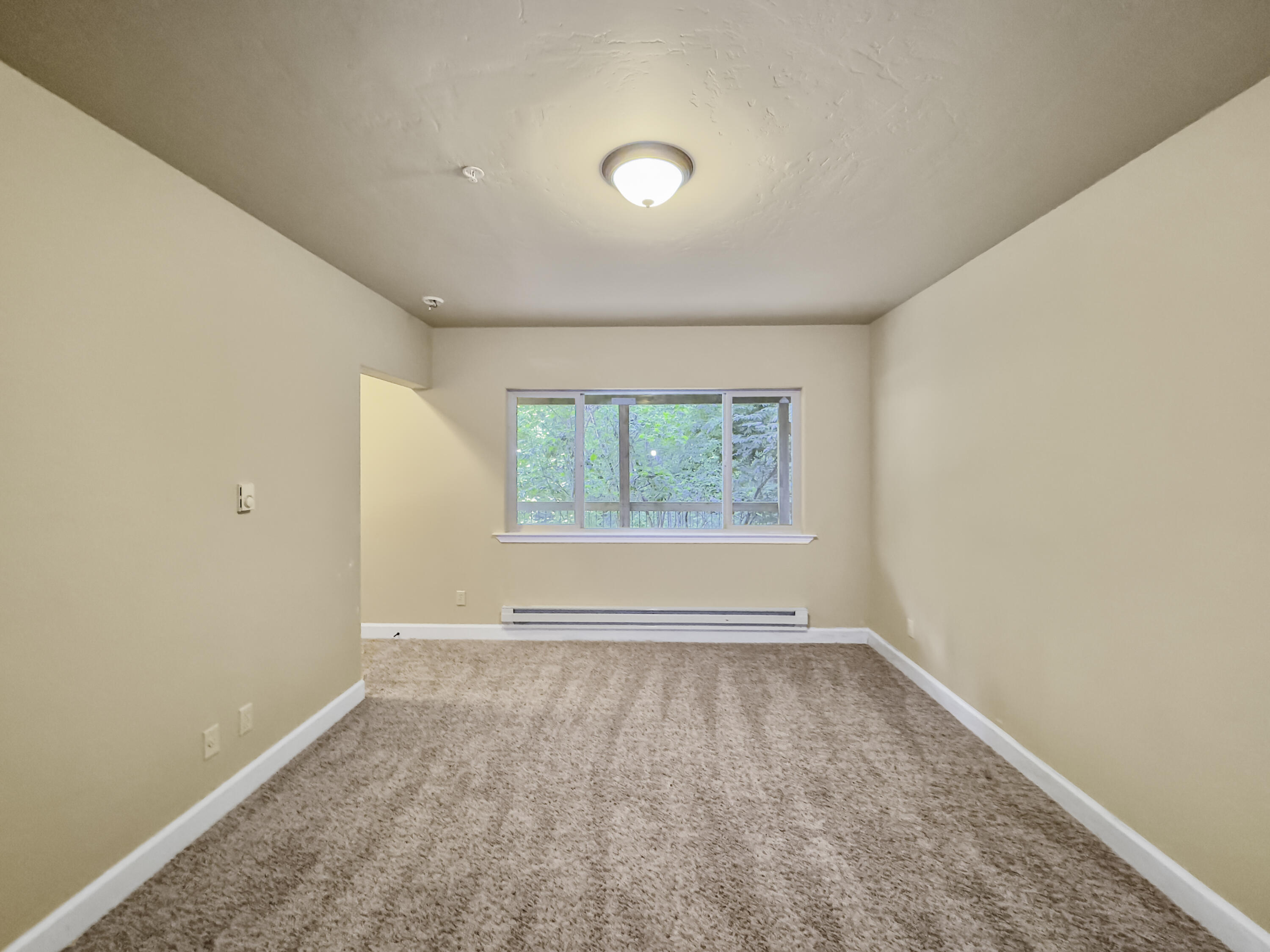 2067 Jeffrey Lane