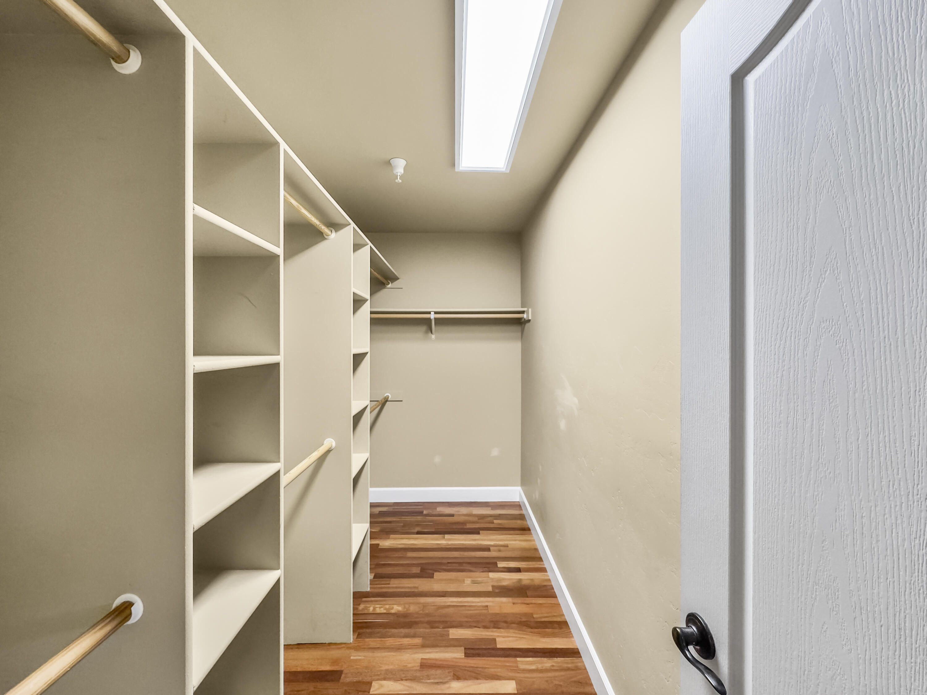2067 Jeffrey Lane