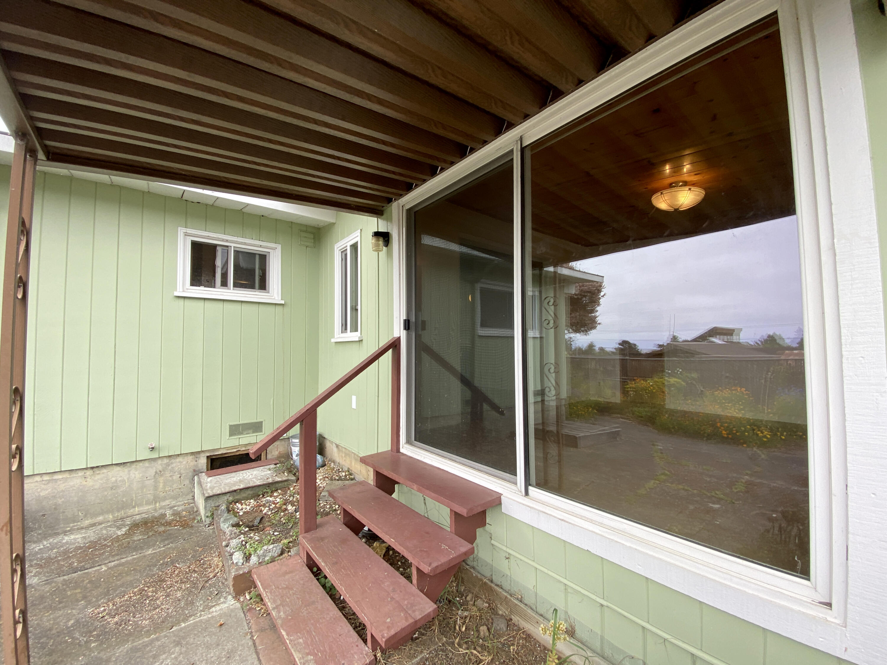 955 Spring Street