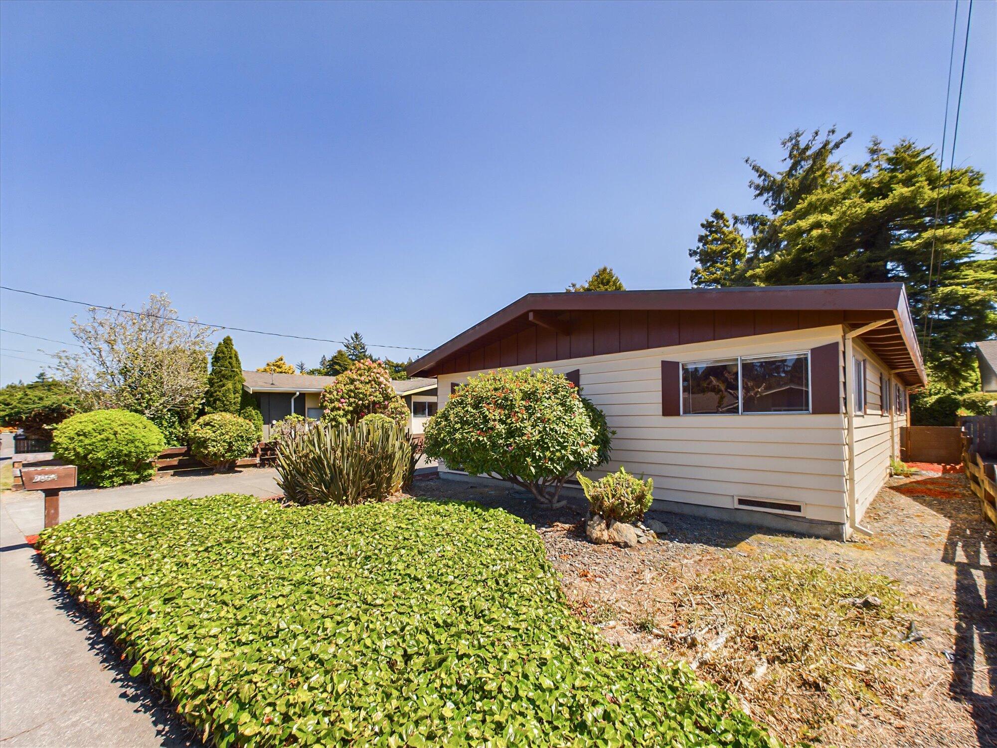2054 Mcclaskey Lane
