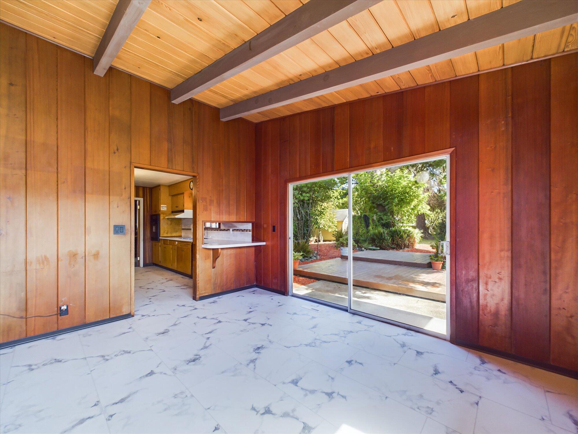 2054 Mcclaskey Lane